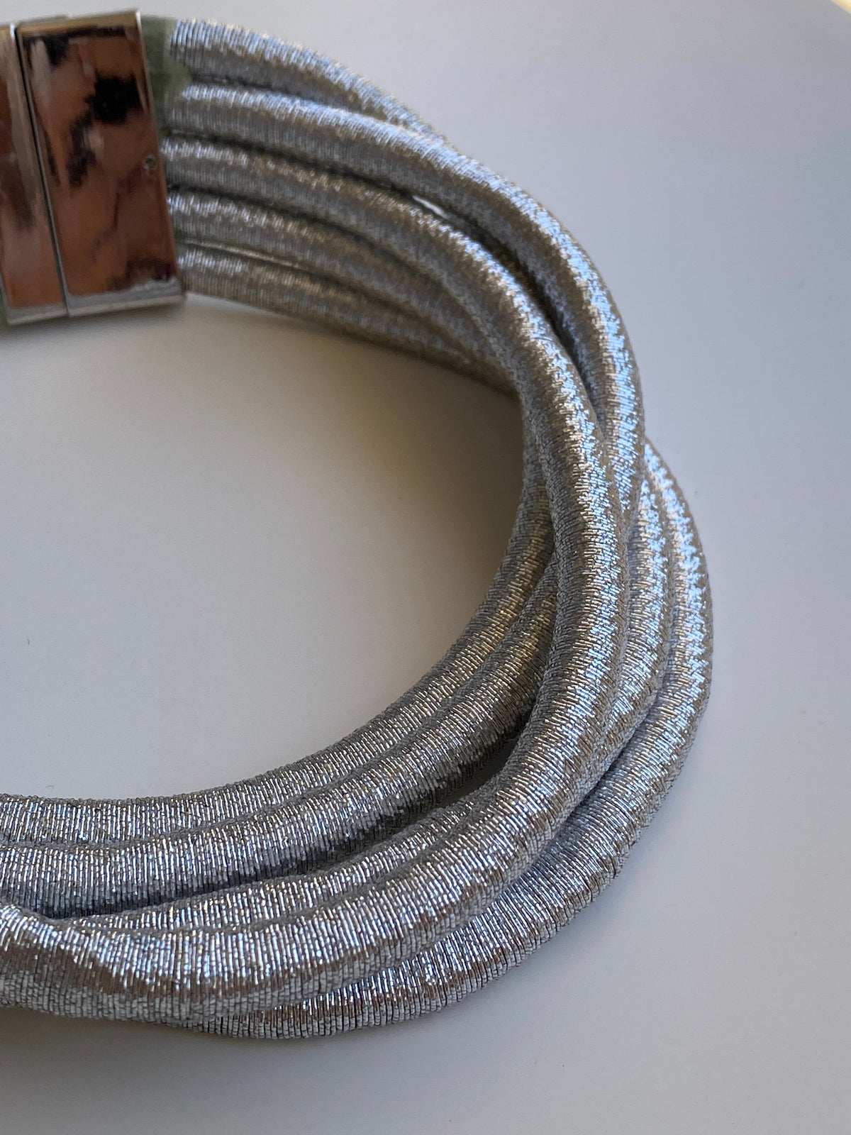 Vintage Y2K Silver Metallic Multi-Strand Tubular Mesh Statement Necklace