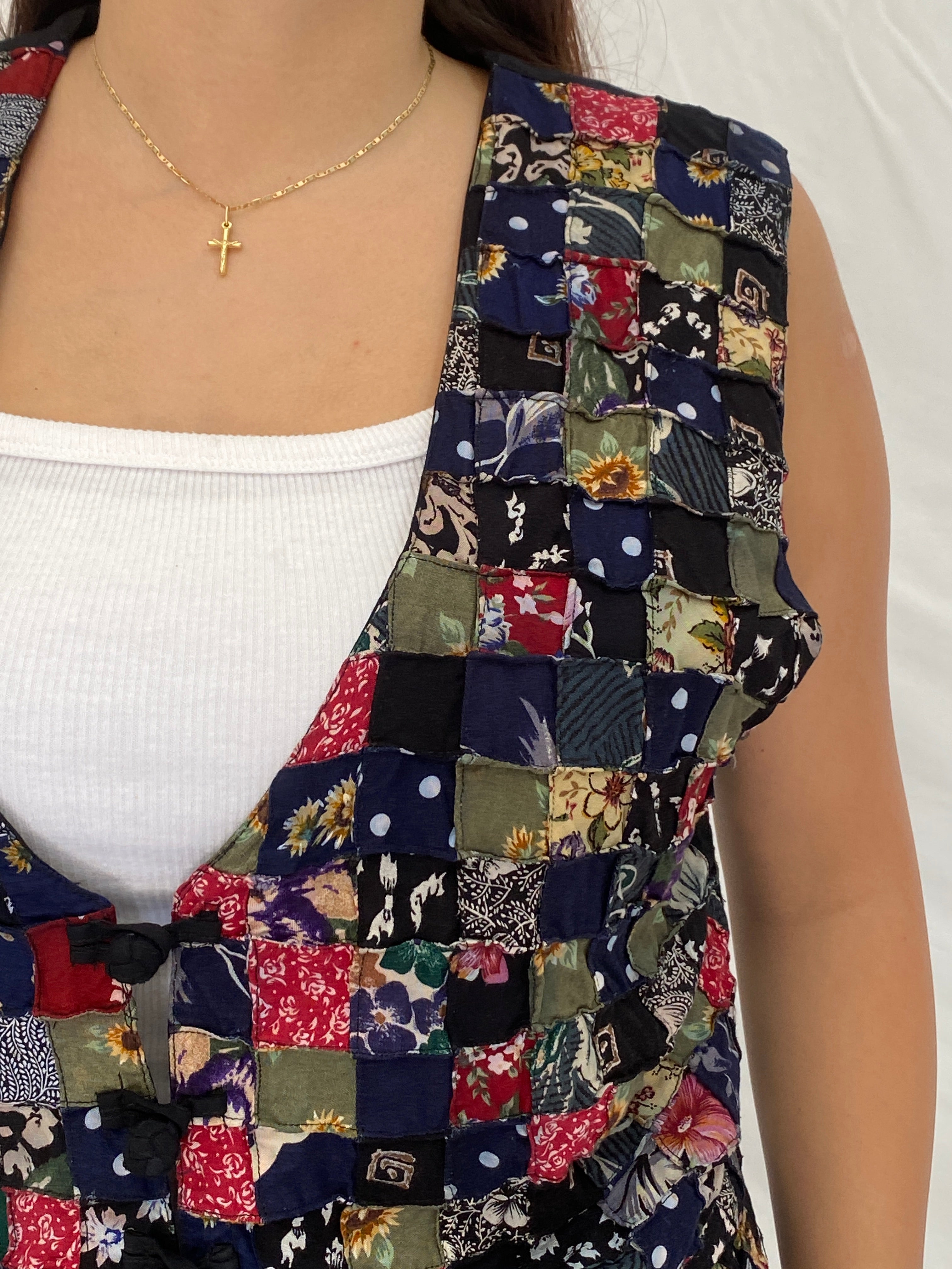 Vintage 90s Soul Mate’s Patchwork Tie-Back Vest Multicolor Boho Art Wear - L