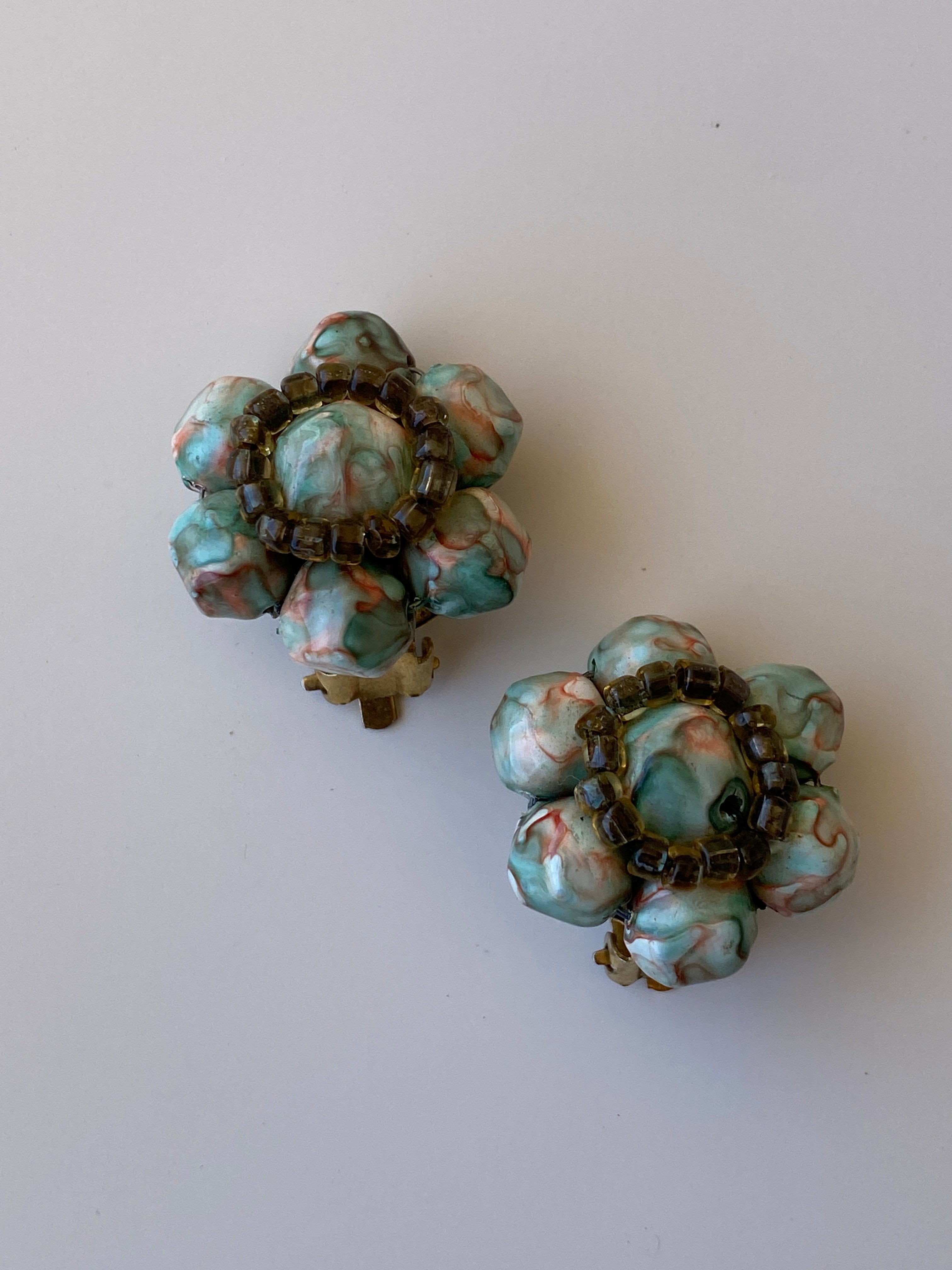 Vintage 1950s Pastel Beaded Floral Clip-On Earrings Turquoise Marble Lucite Cluster Statement Earrings