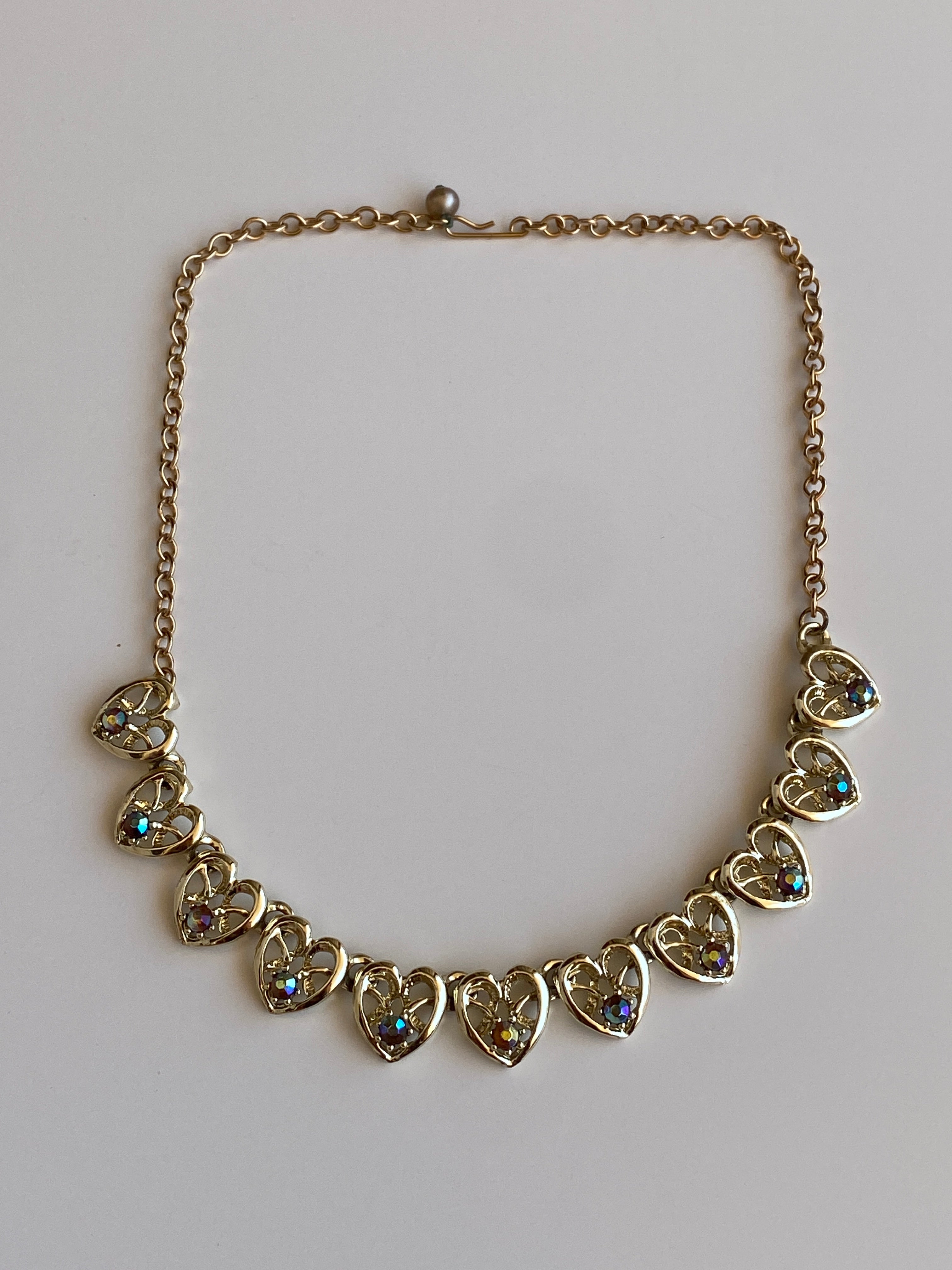 Vintage Gold-Tone Open Heart Motifs Rhinestone Chain Necklace