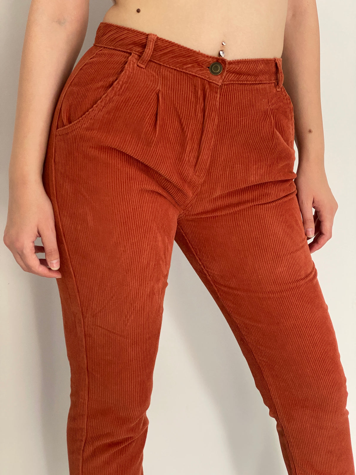 Vintage 90s Too Bizzy Rust Orange Corduroy High-Waisted Tapered Pants – 38EUR