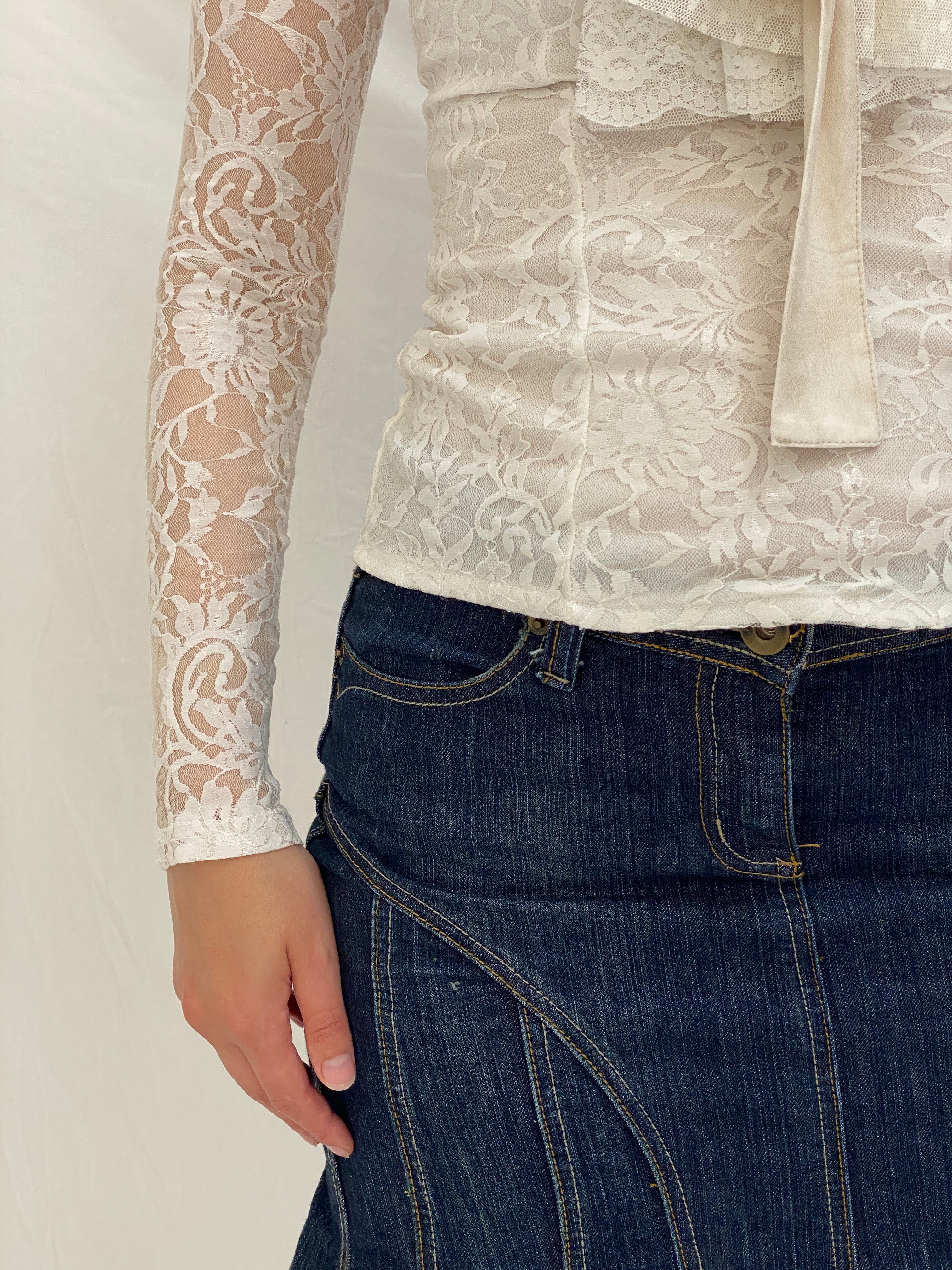 Vintage Favori Ivory Lace Ruffle Top Sheer Romantic Coquette Y2K Blouse - S