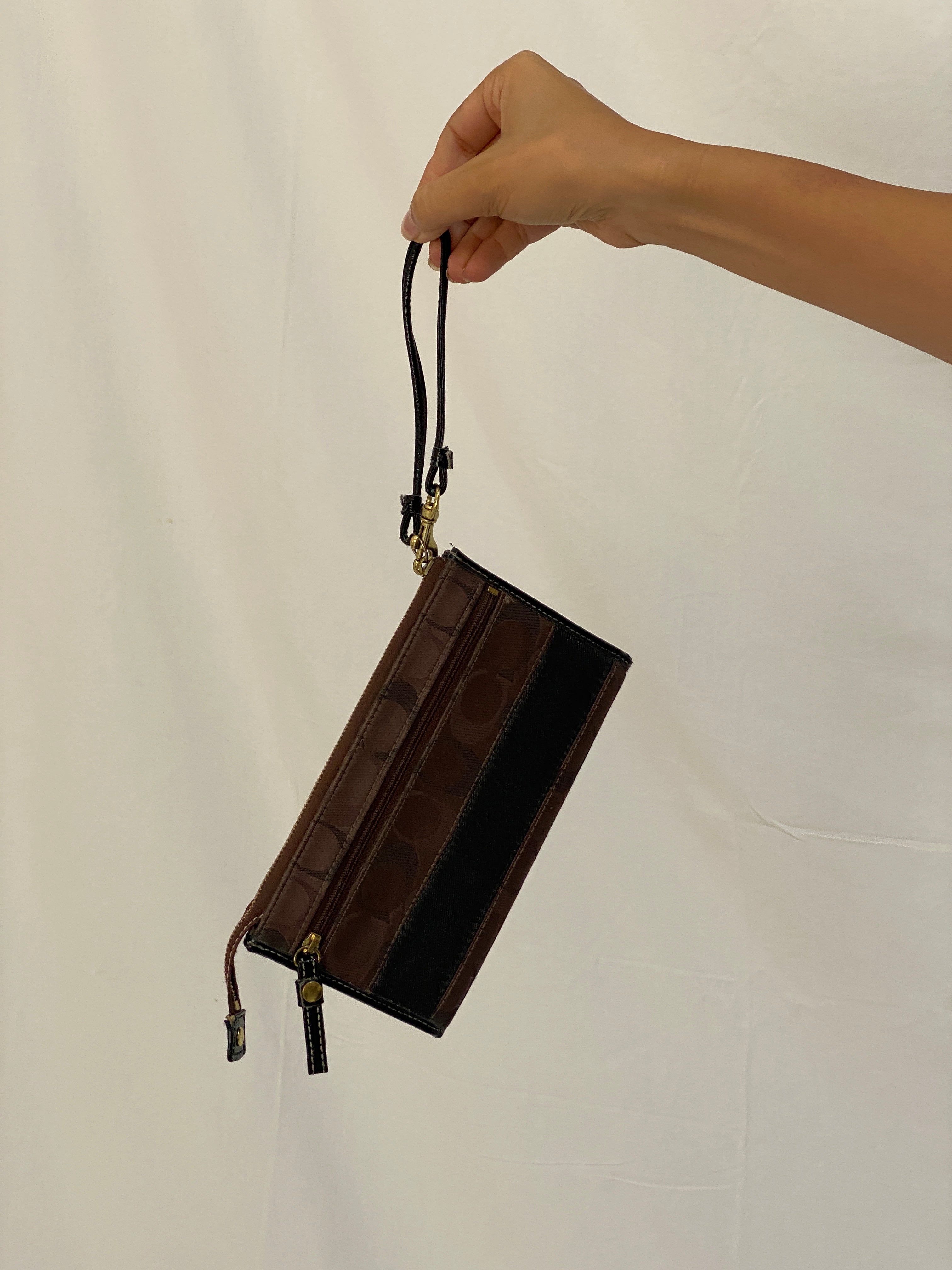 Coach Signature Brown Canvas & Black Leather Trim Wristlet Wallet Classic Monogram Logo