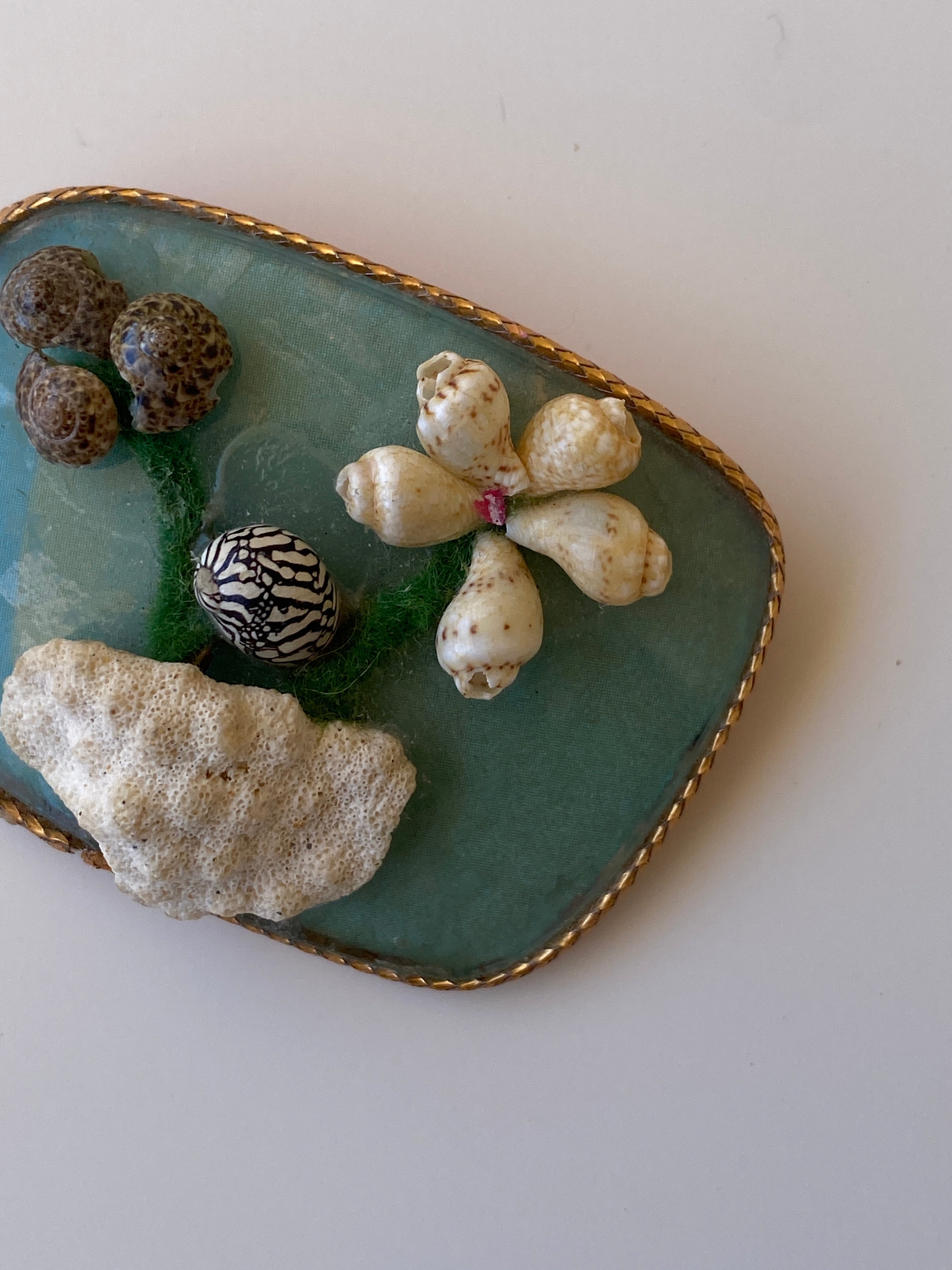 Vintage Coastal Shell Art Brooch Handmade Ocean-Inspired Resin Statement Pin