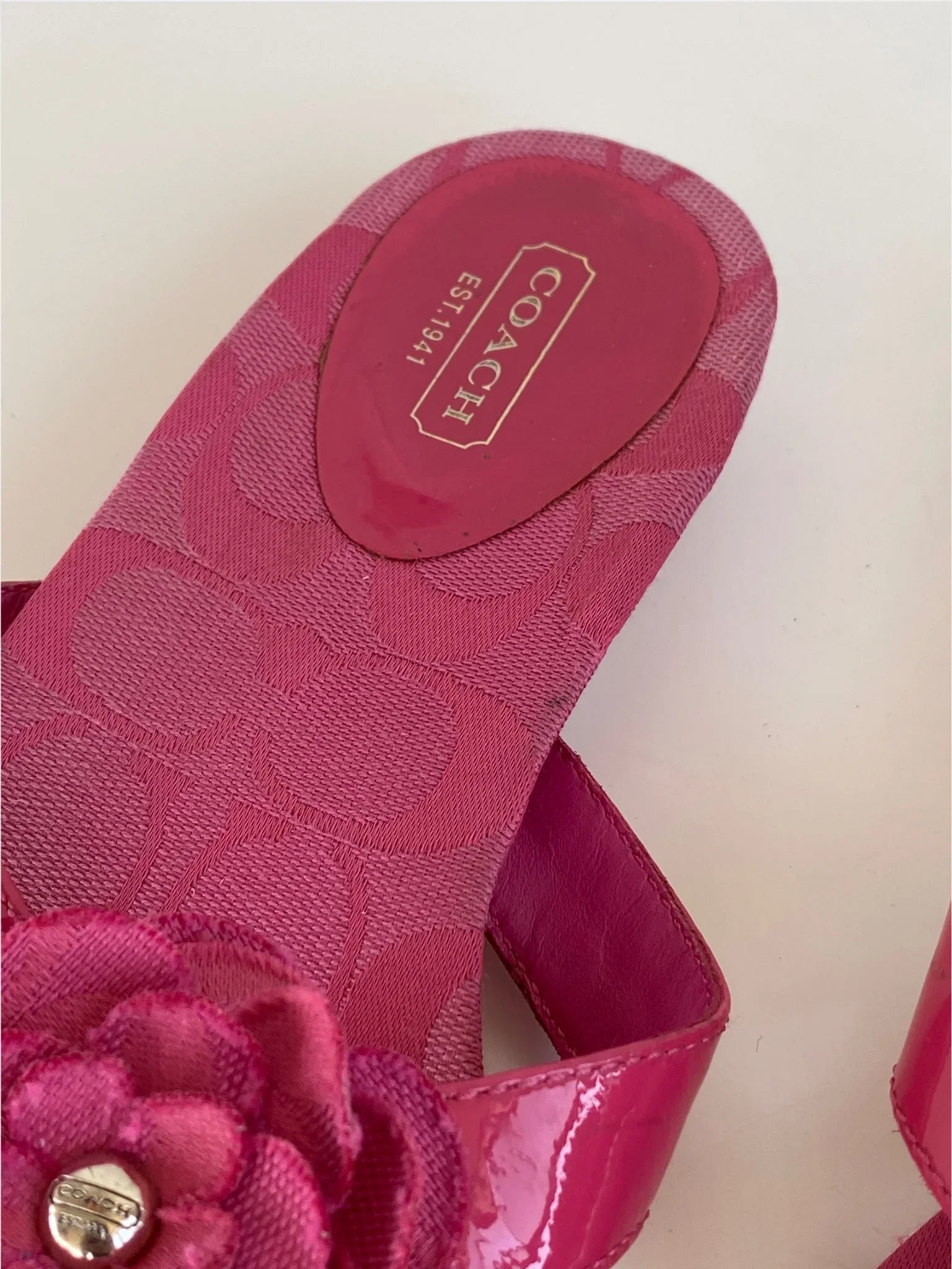 Coach Samira Pink Signature C Floral Sandals – Size EU 39.5