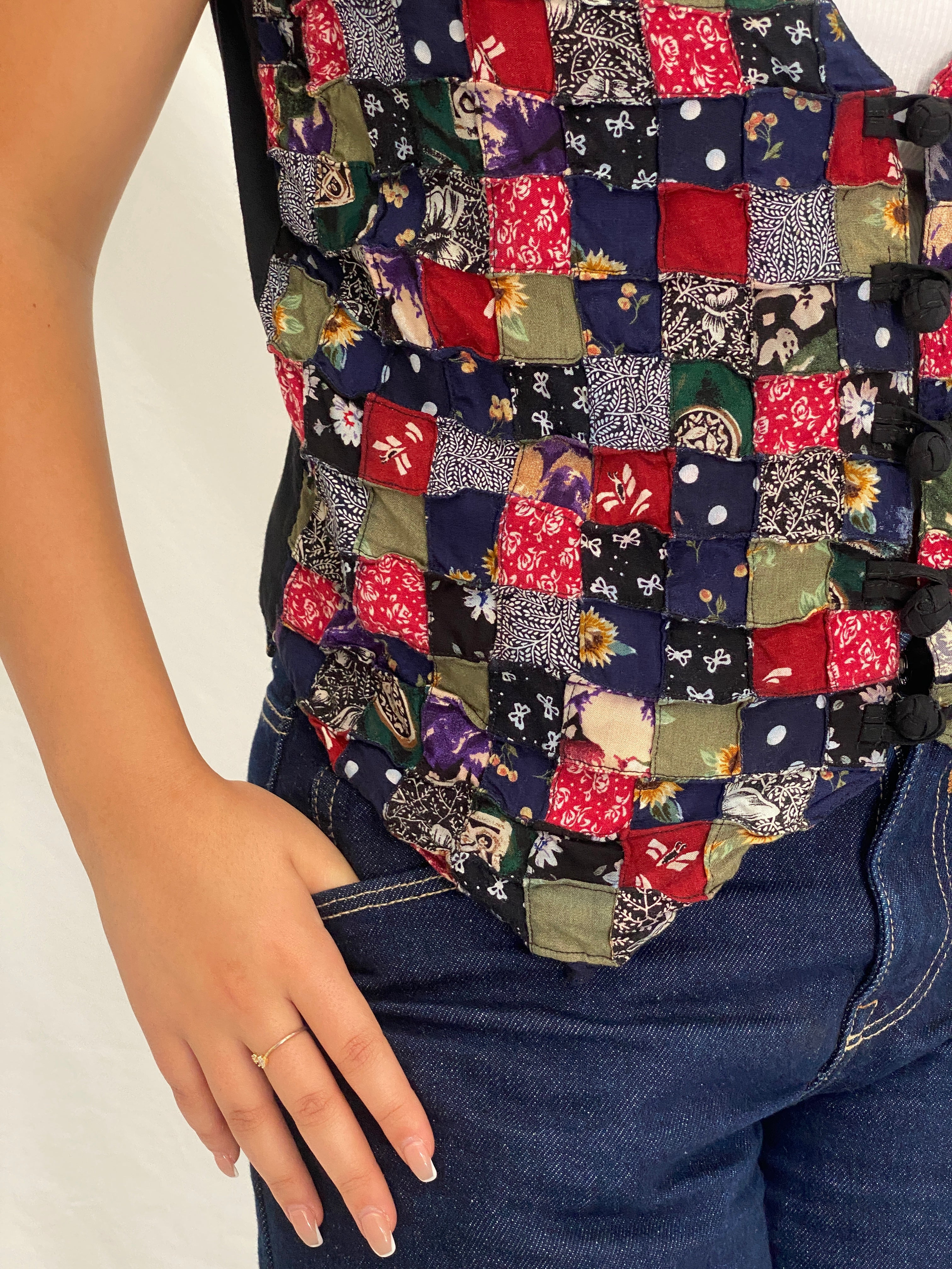 Vintage 90s Soul Mate’s Patchwork Tie-Back Vest Multicolor Boho Art Wear - L