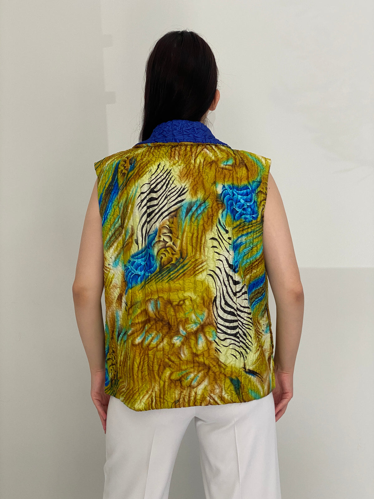Vintage 90s Reversible Blue Yellow Abstract Crinkle Quilted Zip-Up Vest – L