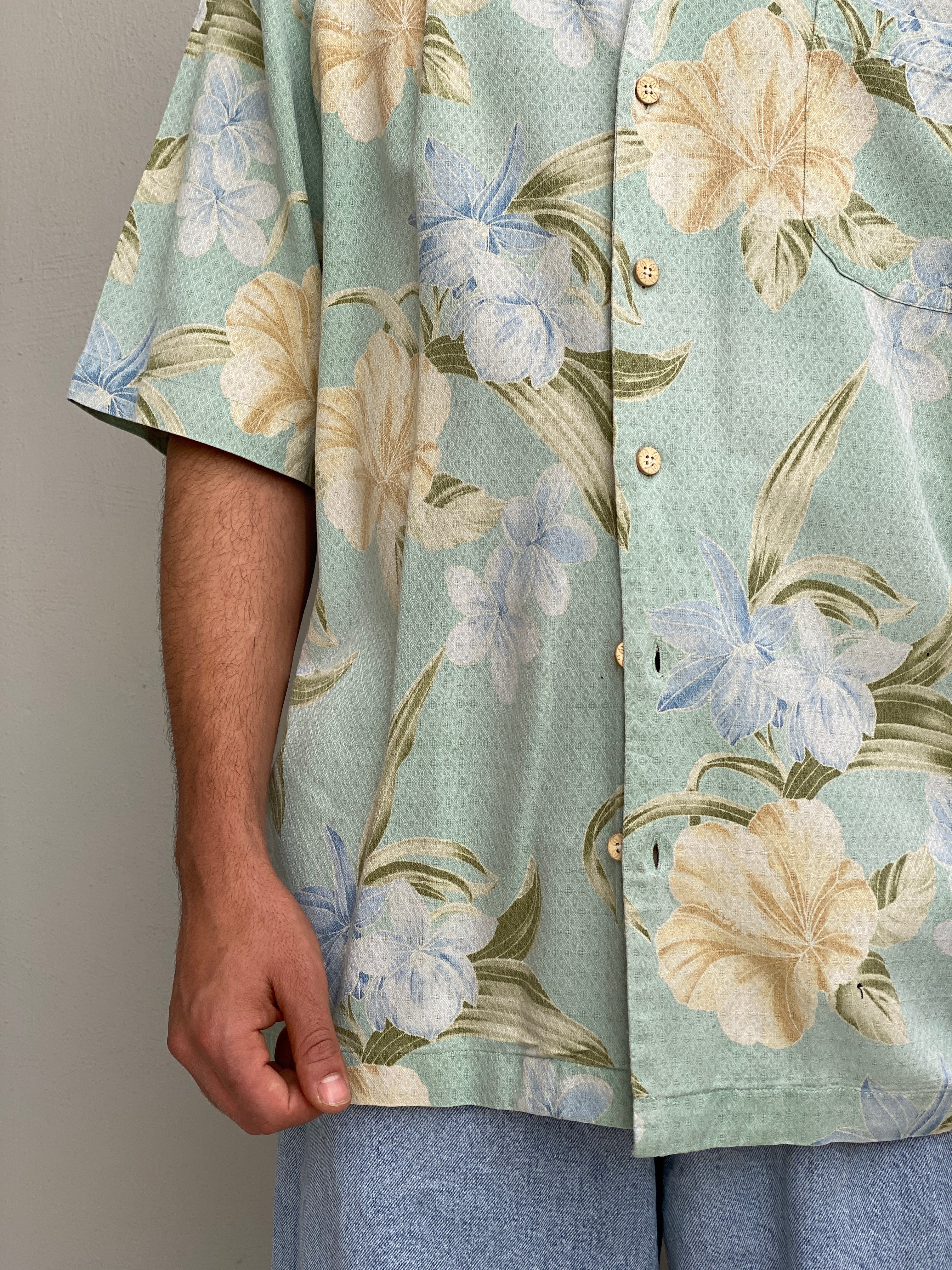 Vintage 90s Jamaica Jaxx Silk Hawaiian Shirt Mint Green Floral Tropical Resort Button Up - L