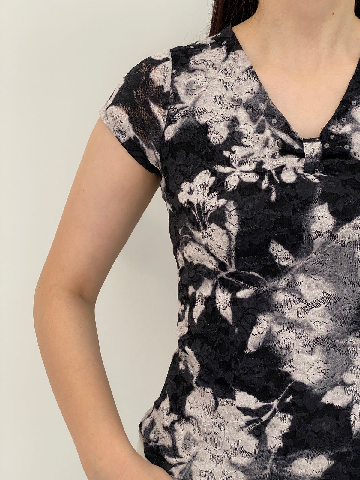 Vintage Jones New York Collection Black Floral Lace Sequin Top – M
