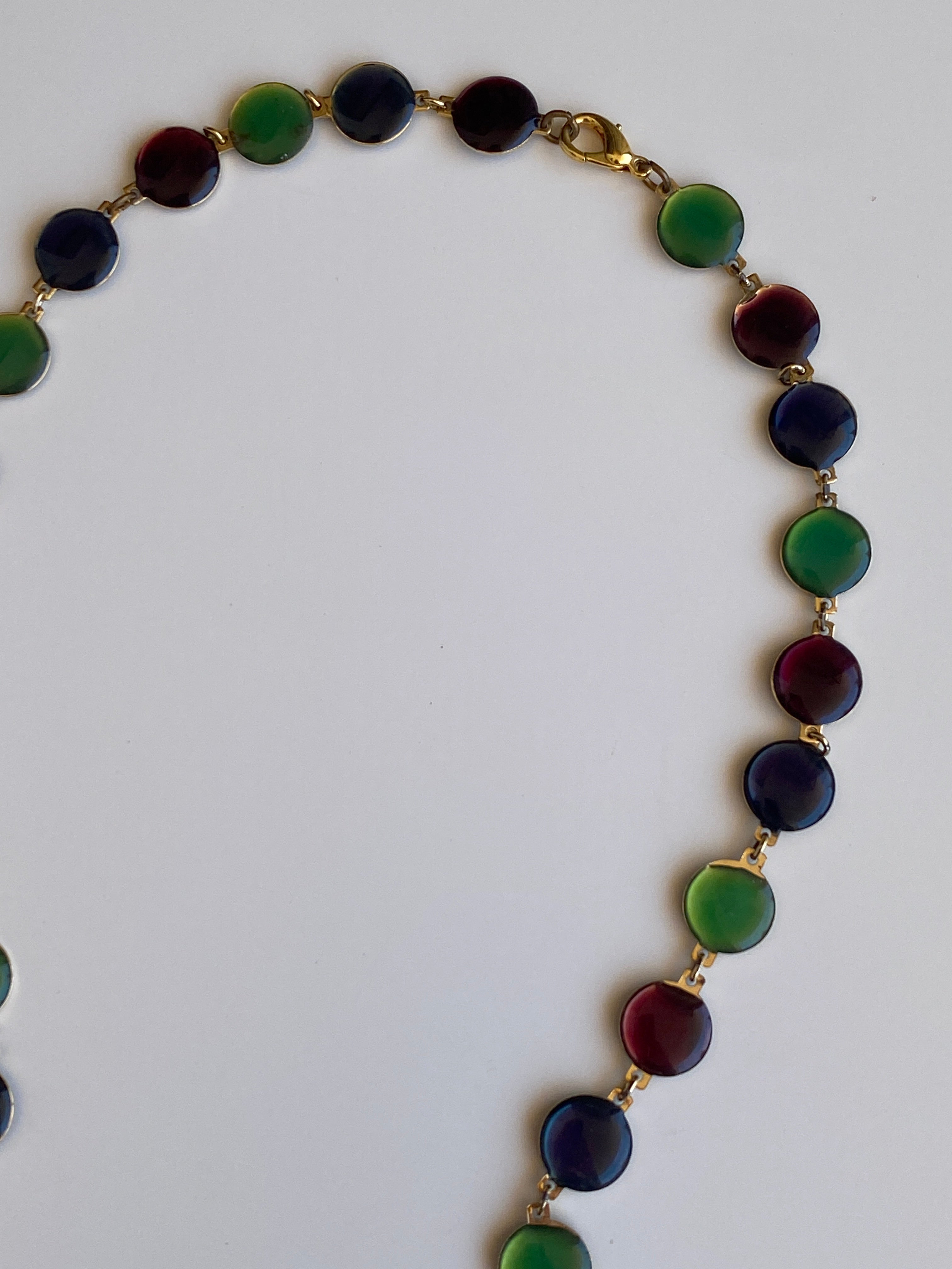 Vintage Double-Sided Green & Burgundy Lucite Disc Long Necklace