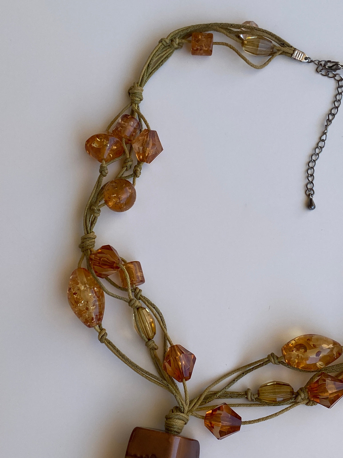 Vintage Y2K Amber Brown Beaded Multi-Strand Cord Pendant Tassel Necklace