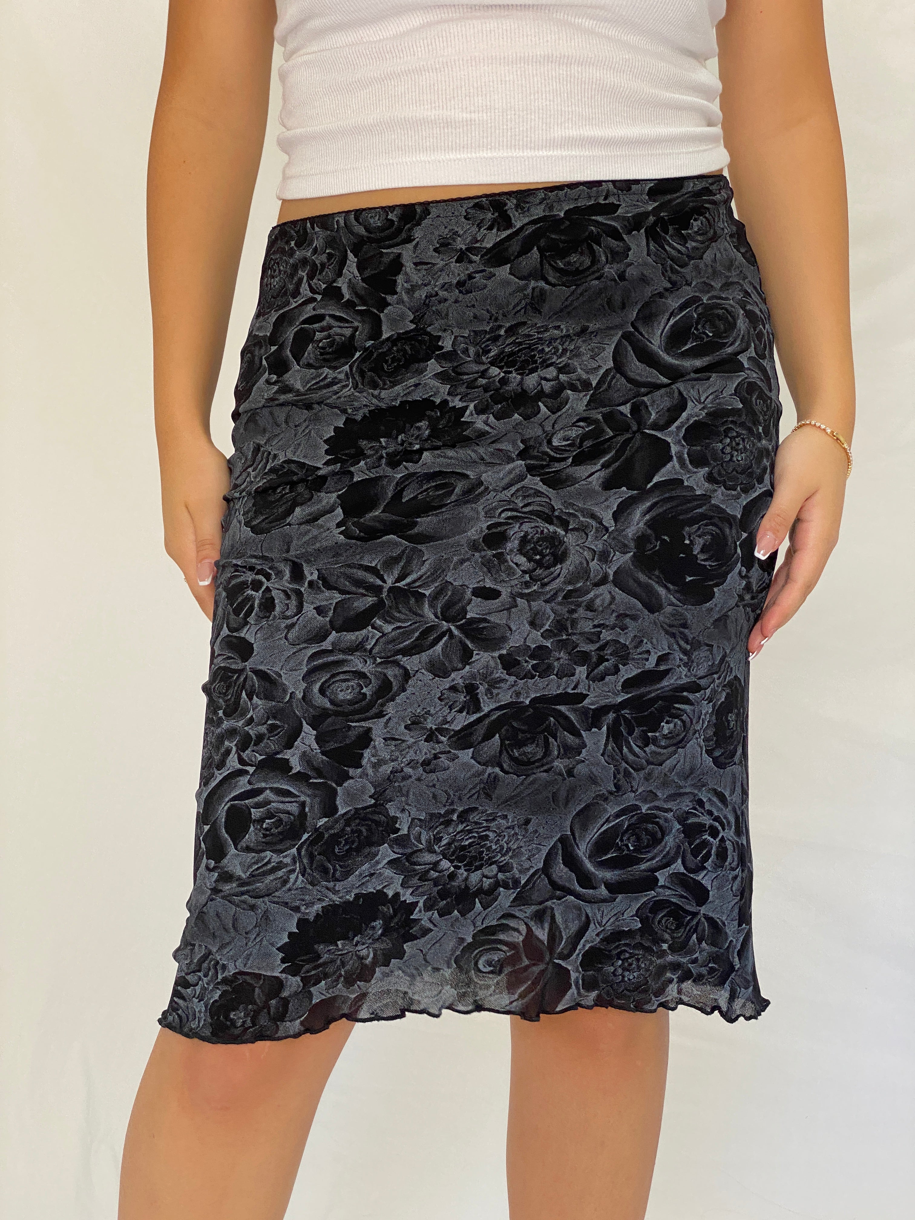 Vintage Y2K Jennyfer Black & Grey Floral Mesh Midi Skirt - L