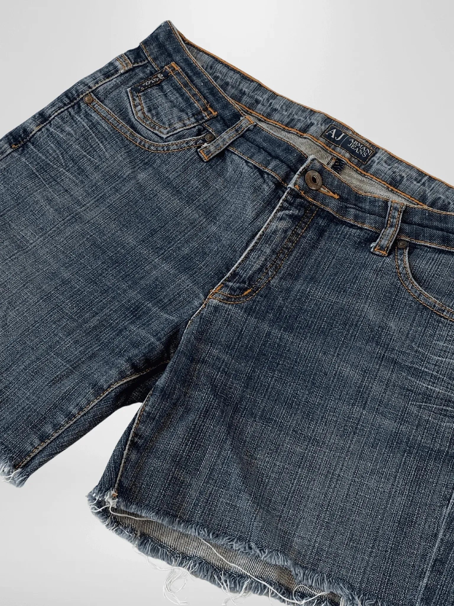 Armani Jeans AJ Indigo 006 Dark Wash Denim Shorts - Balagan Vintage Shorts 00s, armani, denim, jeans, Lana, shorts