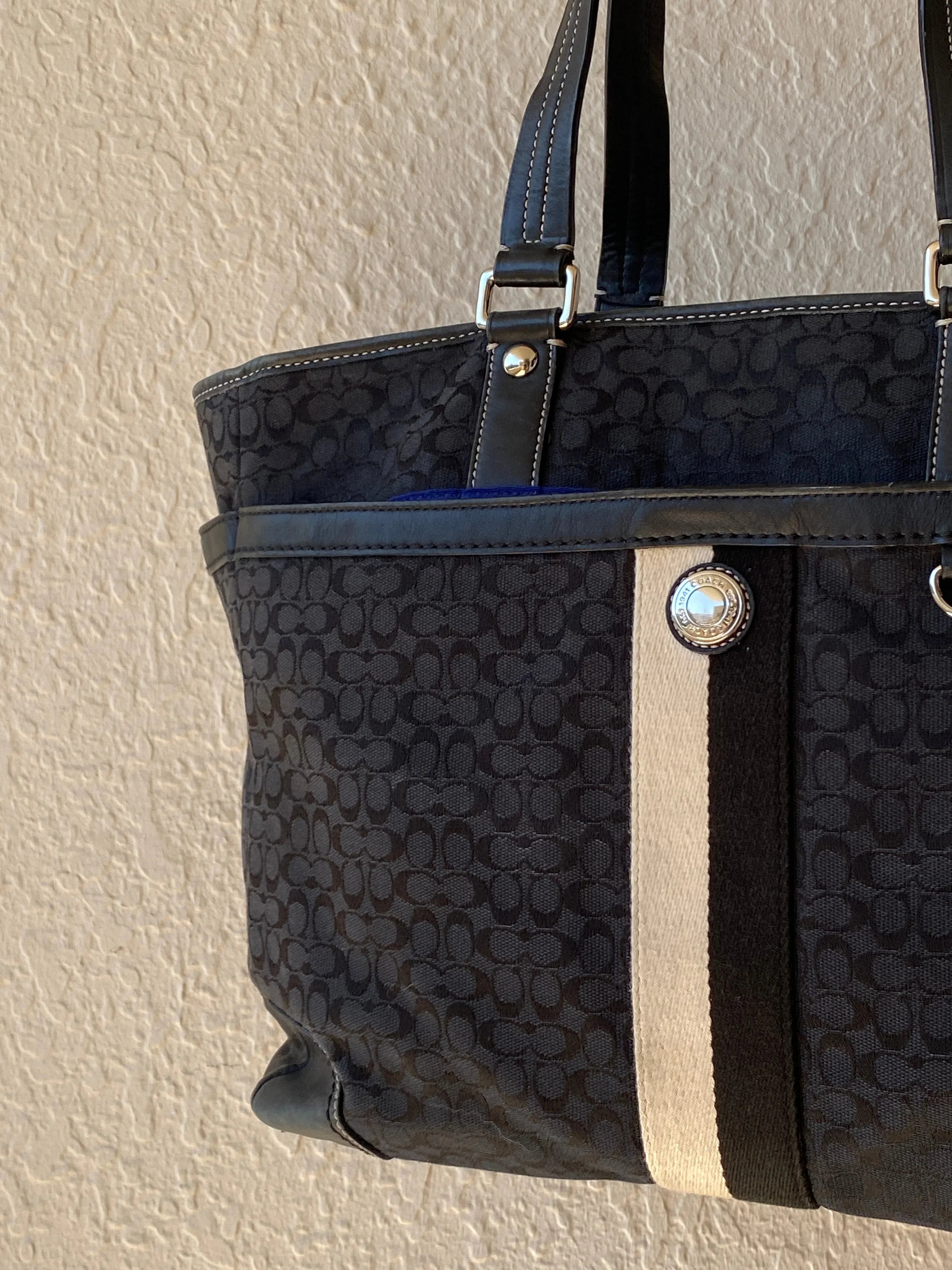 Authentic Coach Monogram Women’s Black Shoulder Bag Purse - Balagan Vintage Shoulder Bag 00s, 90s, bag, consignment, Hala, NEW IN, shoulder bag, summer, Y2K