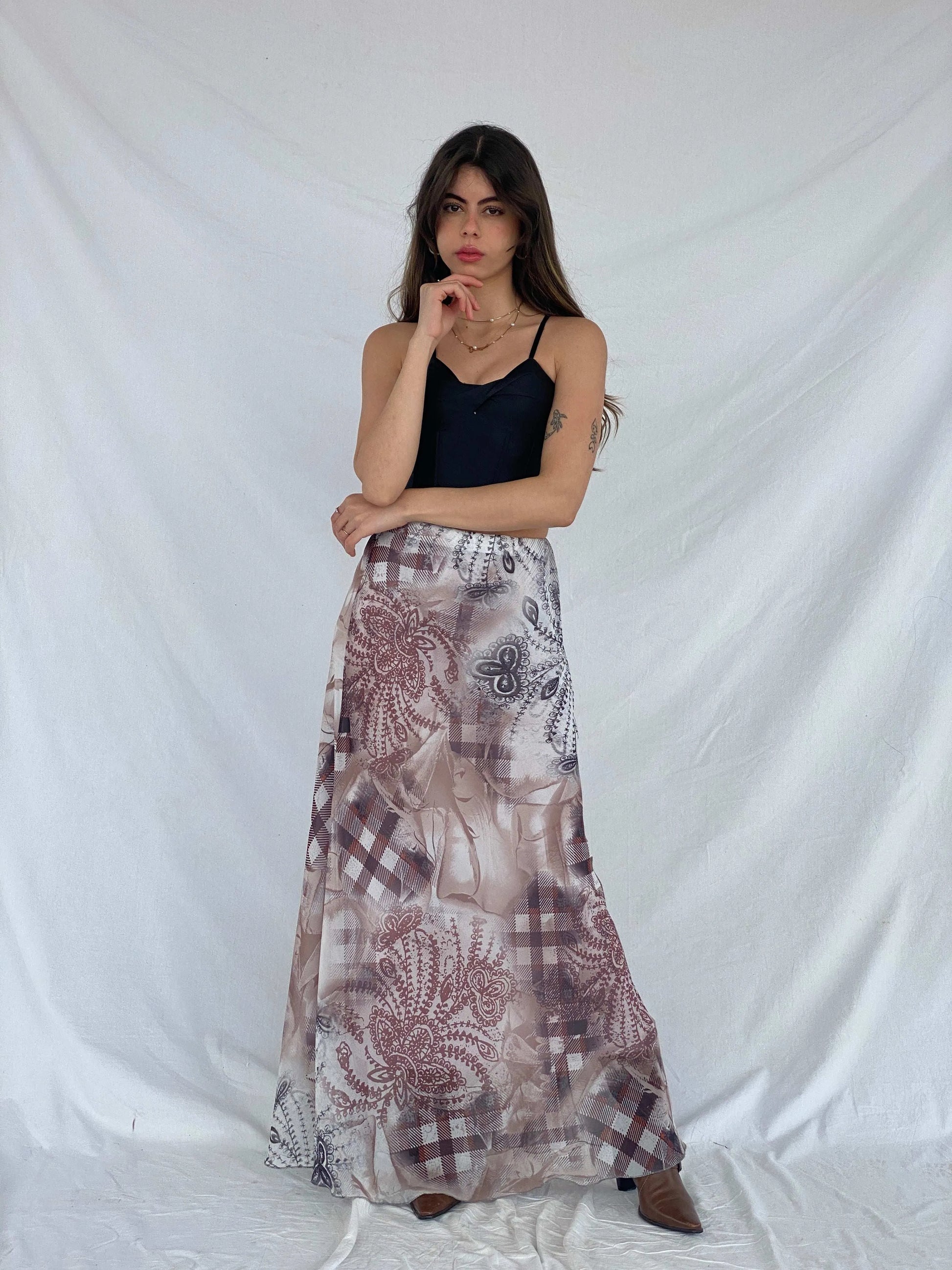Beautiful 90s Le Mirage Printed Maxi Skirt - Balagan Vintage Maxi Skirt 90s, floral, floral skirt, maxi skirt, Mira