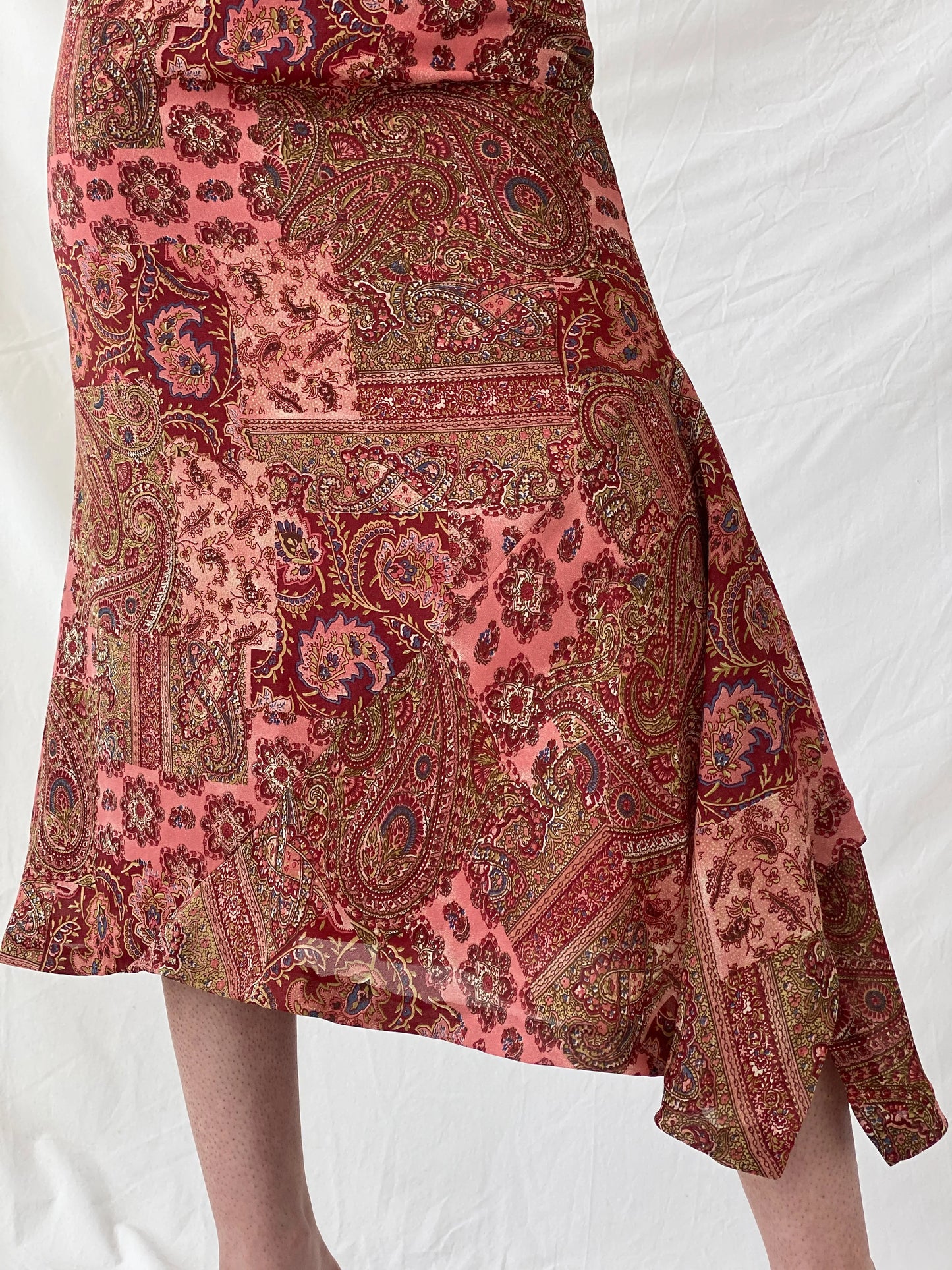 Beautiful Carlos De Miguel Pink Paisley Mandela Print Midi Skirt - L - Balagan Vintage Midi Skirt Ayah, consignment, midi skirt, skirt, Tojan