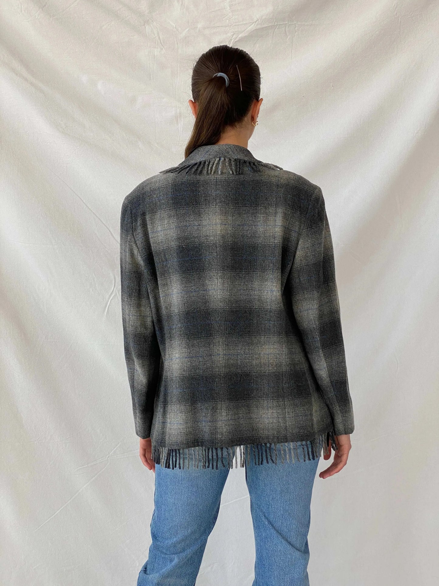 Beautiful ESCADA Sport Gray Wool Plaid Fringed Hem Blazer - XL - Balagan Vintage Blazer 00s, blazer, Coats&Jackets, full sleeve blazer, Mira, plaid, plaid blazer, Women's Blazers