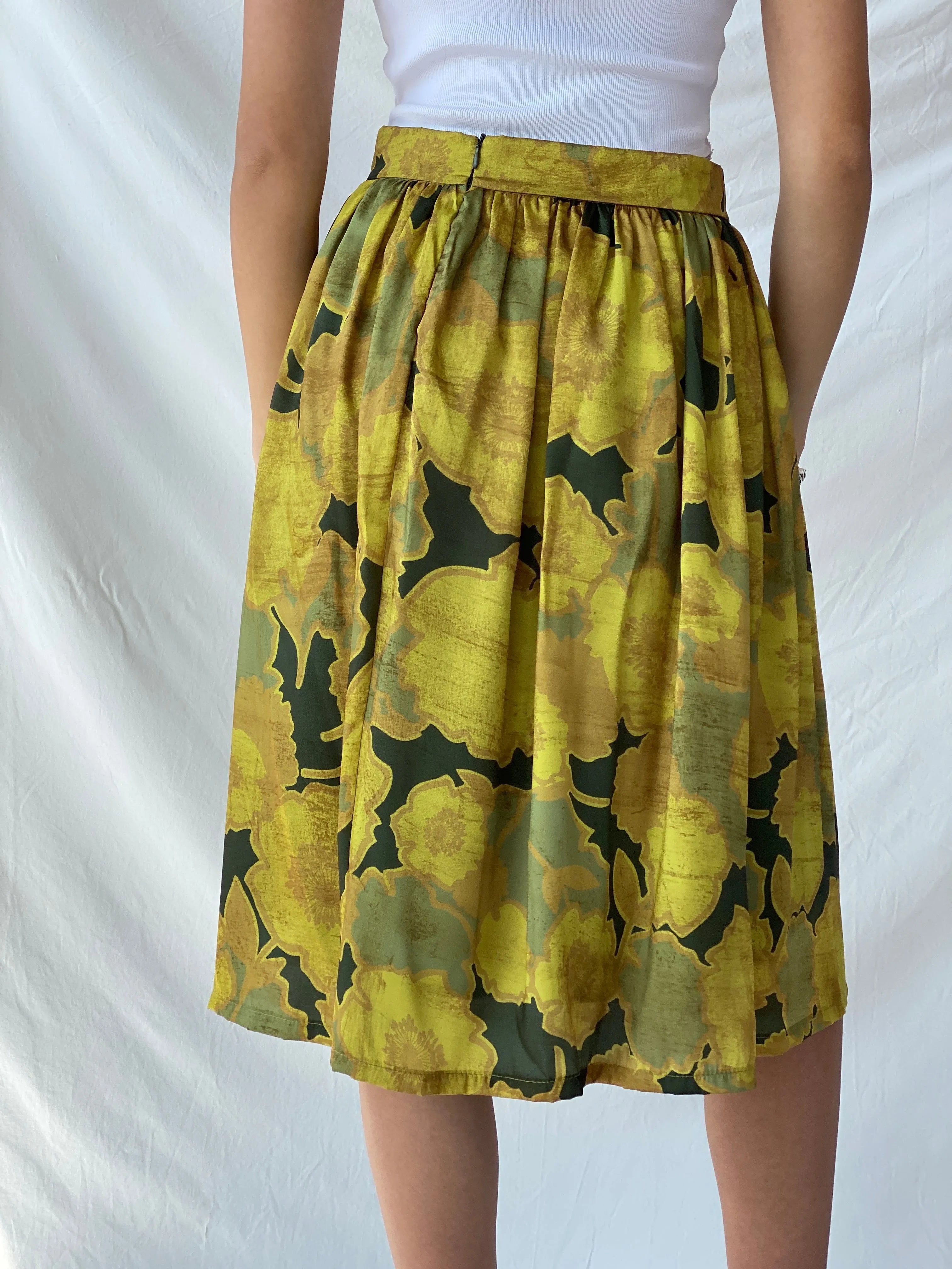 Beautiful La Fée Maraboutée Yellow & Green Floral Midi Skirt - M - Balagan Vintage Midi Skirt Ayah, floral skirt, midi skirt, skirt, Syntia, women skirt, yellow