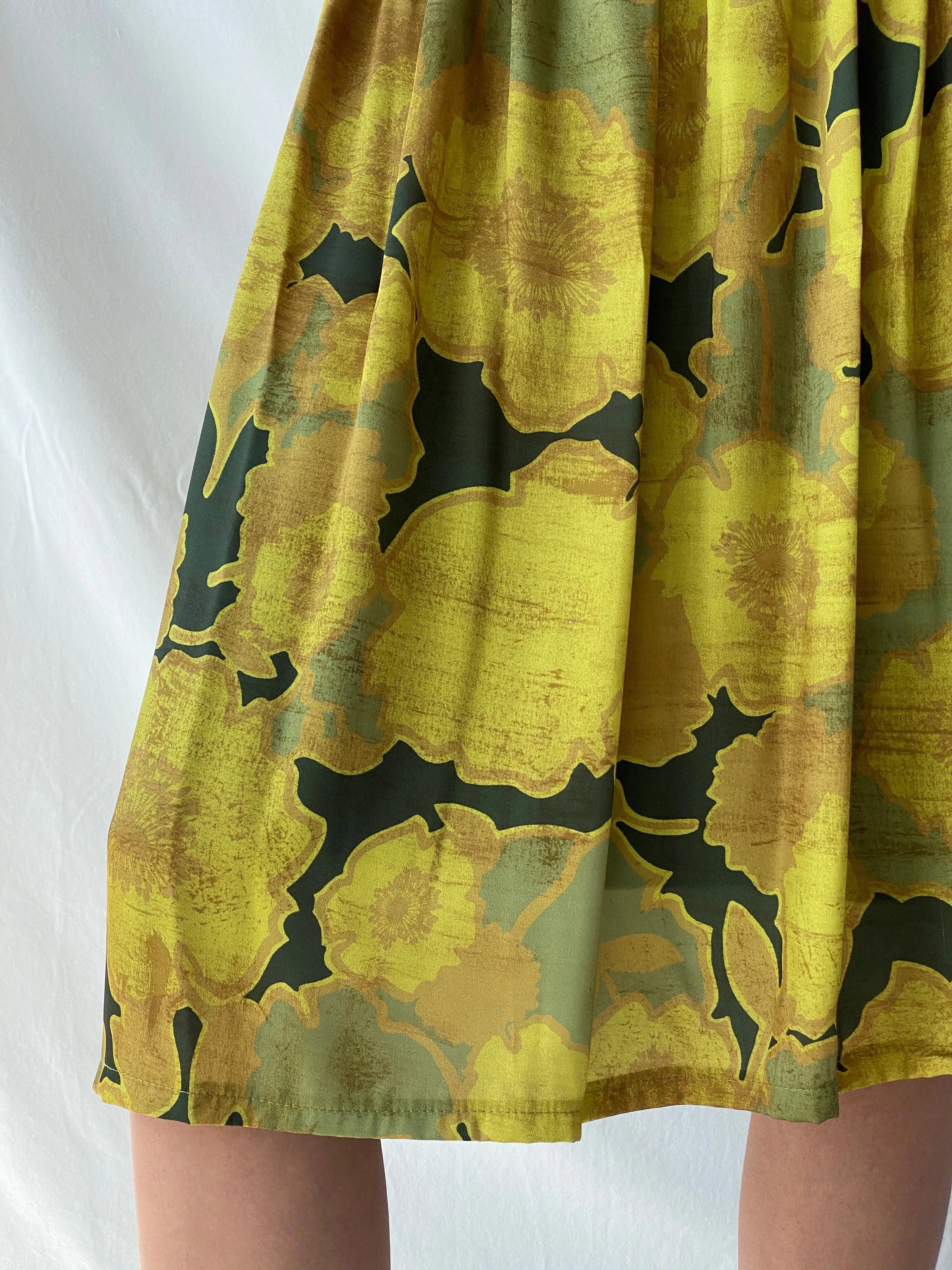 Beautiful La Fée Maraboutée Yellow & Green Floral Midi Skirt - M - Balagan Vintage Midi Skirt Ayah, floral skirt, midi skirt, skirt, Syntia, women skirt, yellow