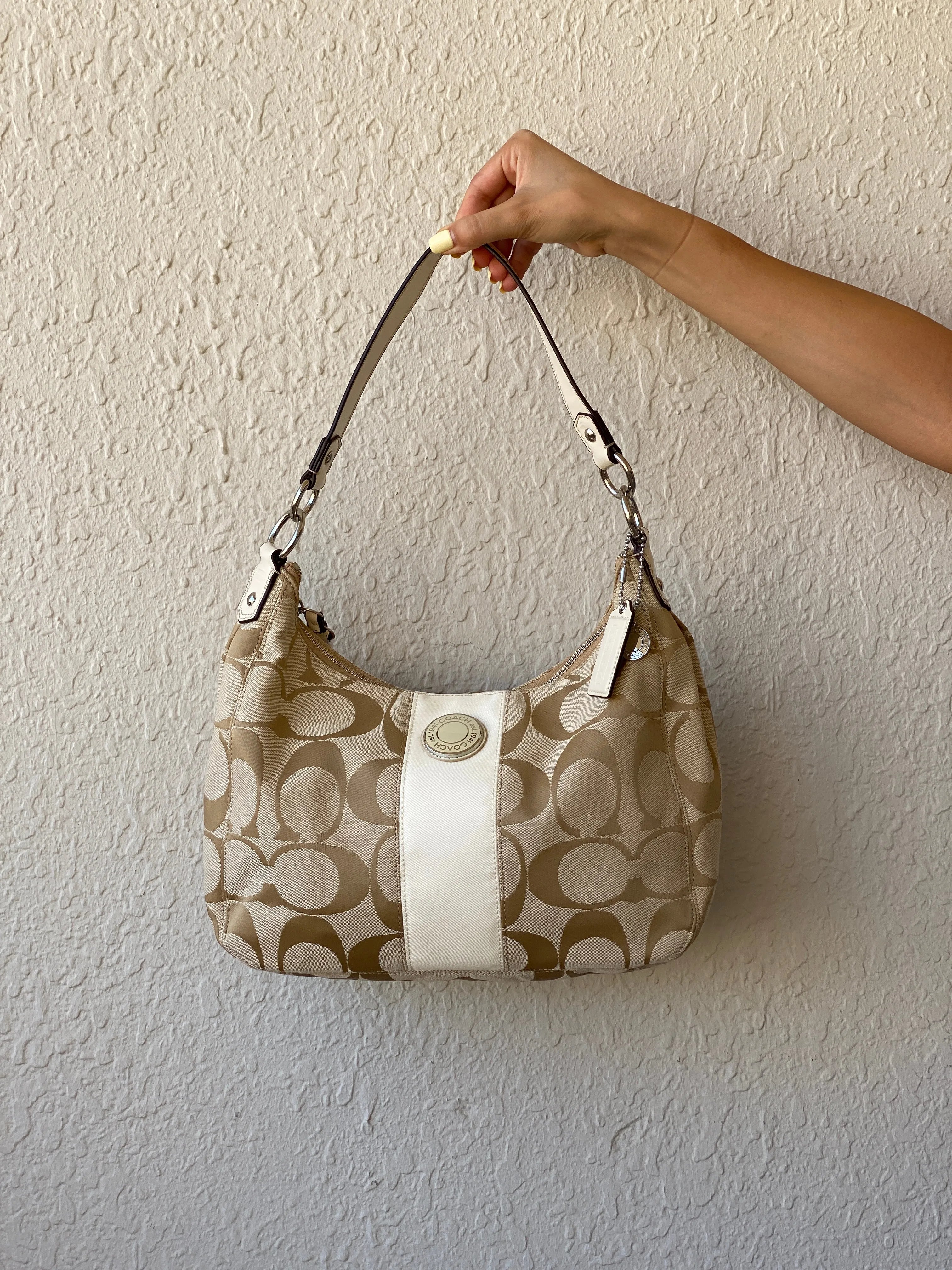 Brand New Coach Signature C Beige Jacquard Canvas Monogram White Stripe Convertible Hobo Shoulder Bag - F19281 - Balagan Vintage Shoulder Bag 00s, 90s, bag, Coach Bag, consignment, Hamza Abdeen, NEW IN, New With Tags, shoulder bag, Y2K