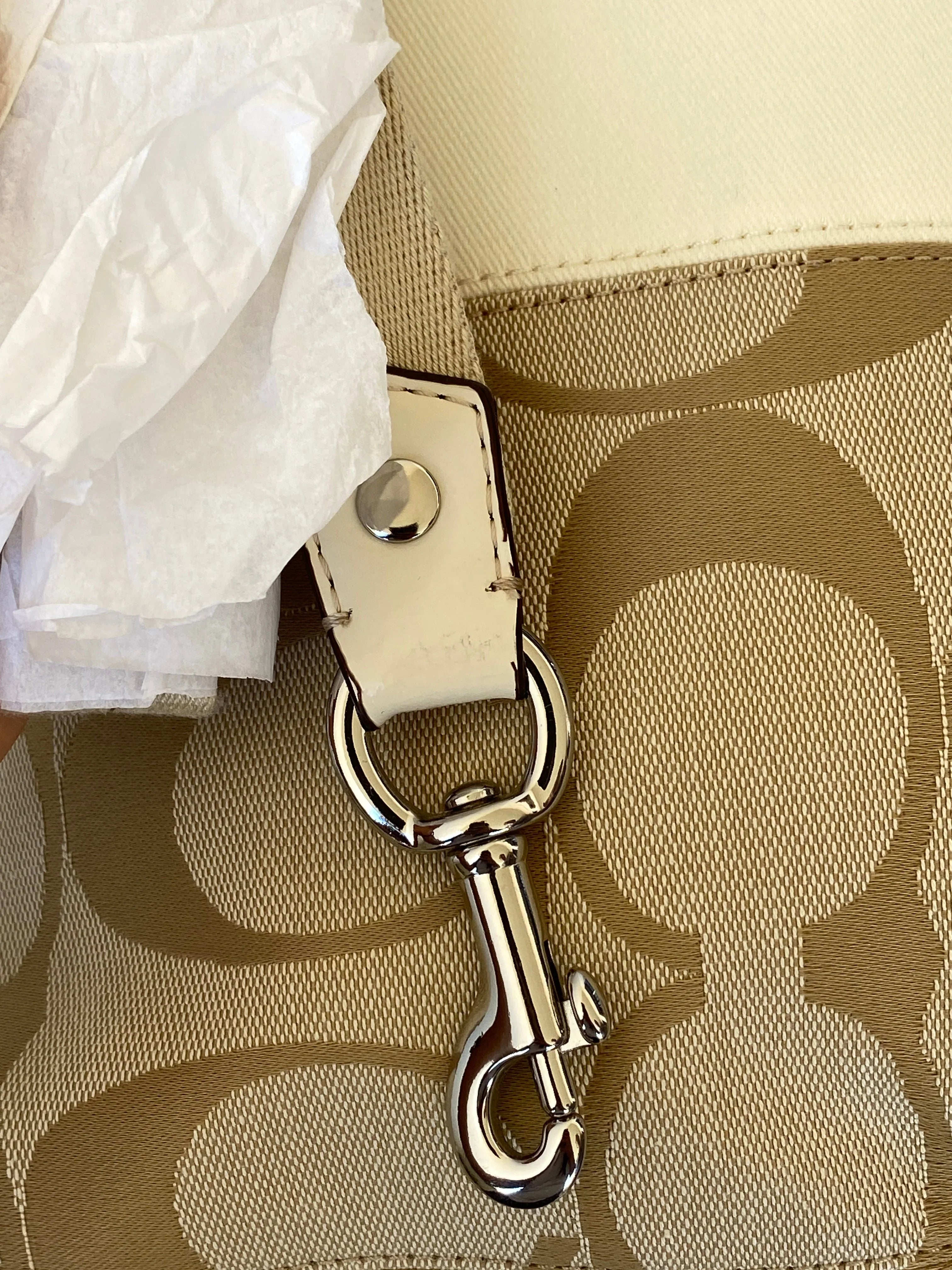 Brand New Coach Signature C Beige Jacquard Canvas Monogram White Stripe Convertible Hobo Shoulder Bag - F19281 - Balagan Vintage Shoulder Bag 00s, 90s, bag, Coach Bag, consignment, Hamza Abdeen, NEW IN, New With Tags, shoulder bag, Y2K