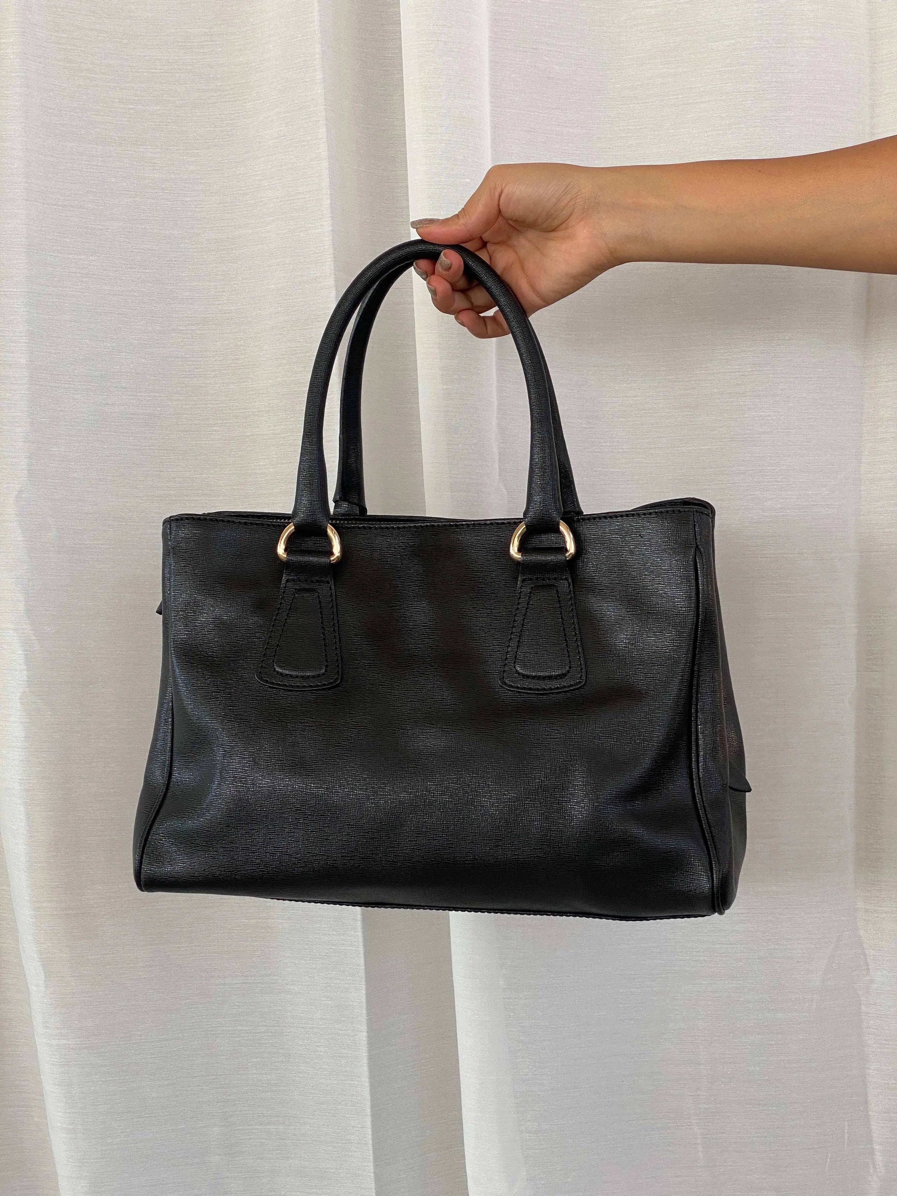 Classic Russel & Bromley London Black Leather Work Bag - Balagan Vintage Handbags 90s, consignment, Sadouf