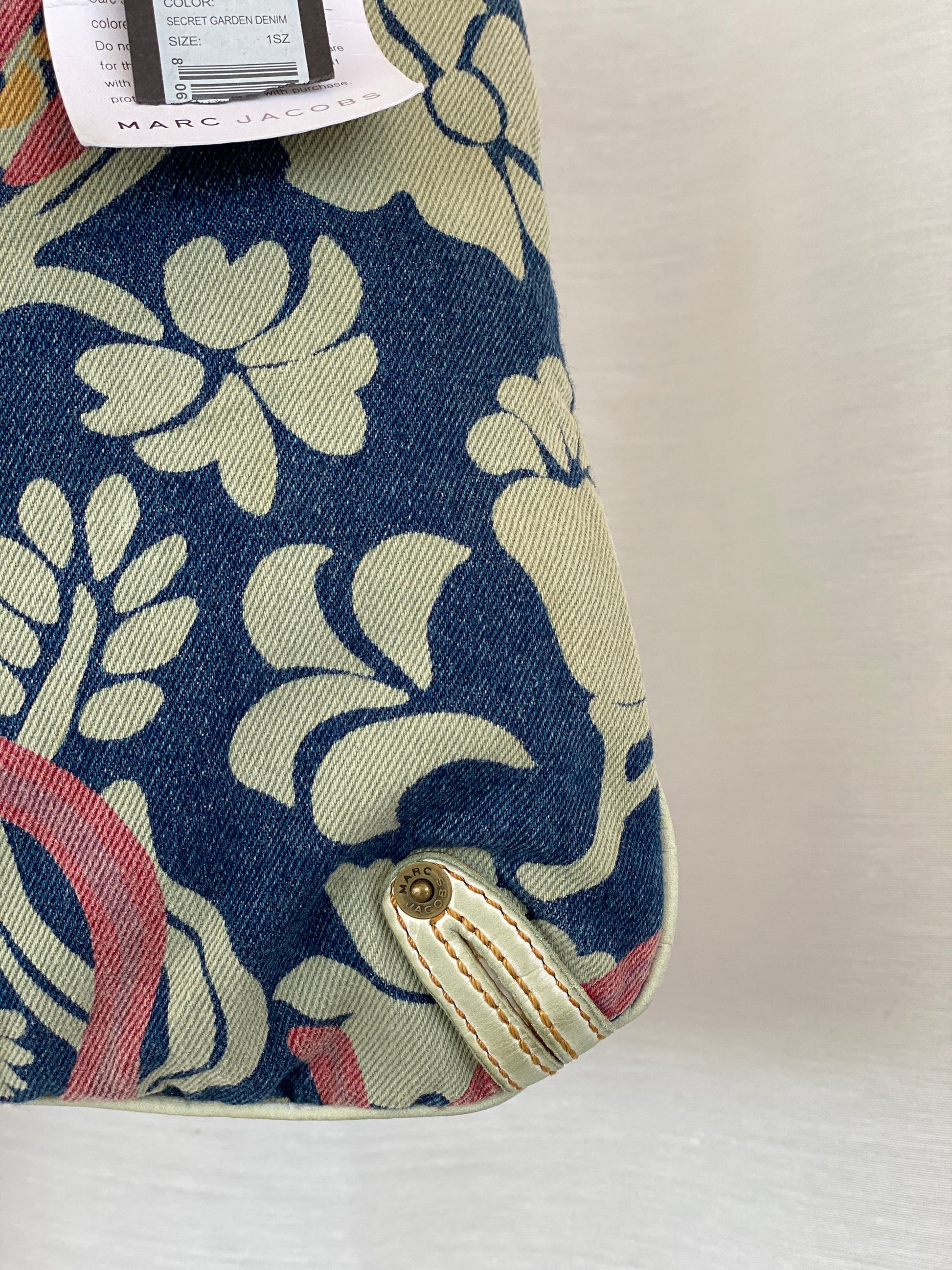 Dead Stock Vintage Marc Jacob‘s Denim Print Handbag With Tags - Balagan Vintage Handbags 00s, 90s, bag, consignment, NEW IN, Rand, shoulder bag, Y2K