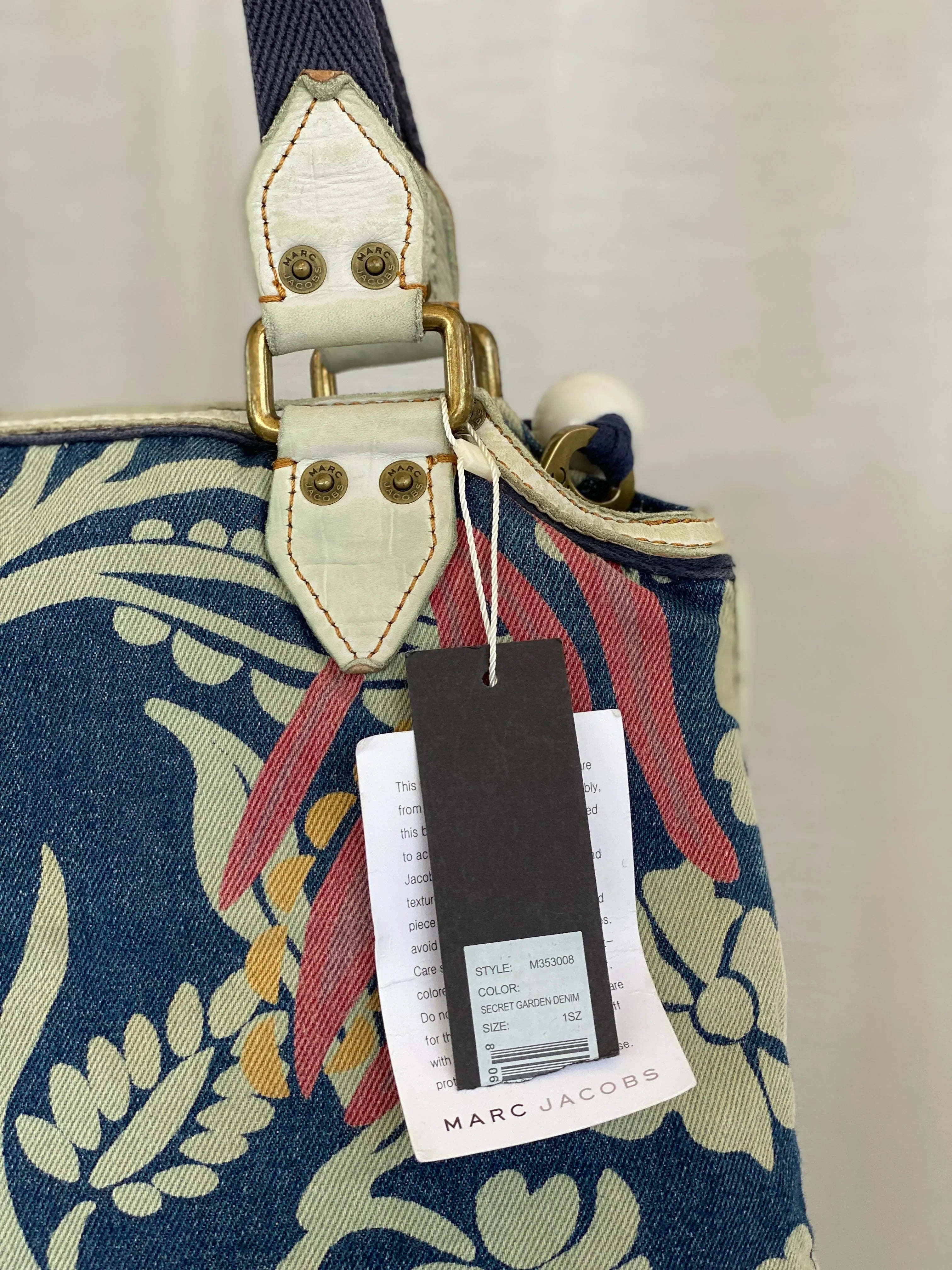 Dead Stock Vintage Marc Jacob‘s Denim Print Handbag With Tags - Balagan Vintage Handbags 00s, 90s, bag, consignment, NEW IN, Rand, shoulder bag, Y2K