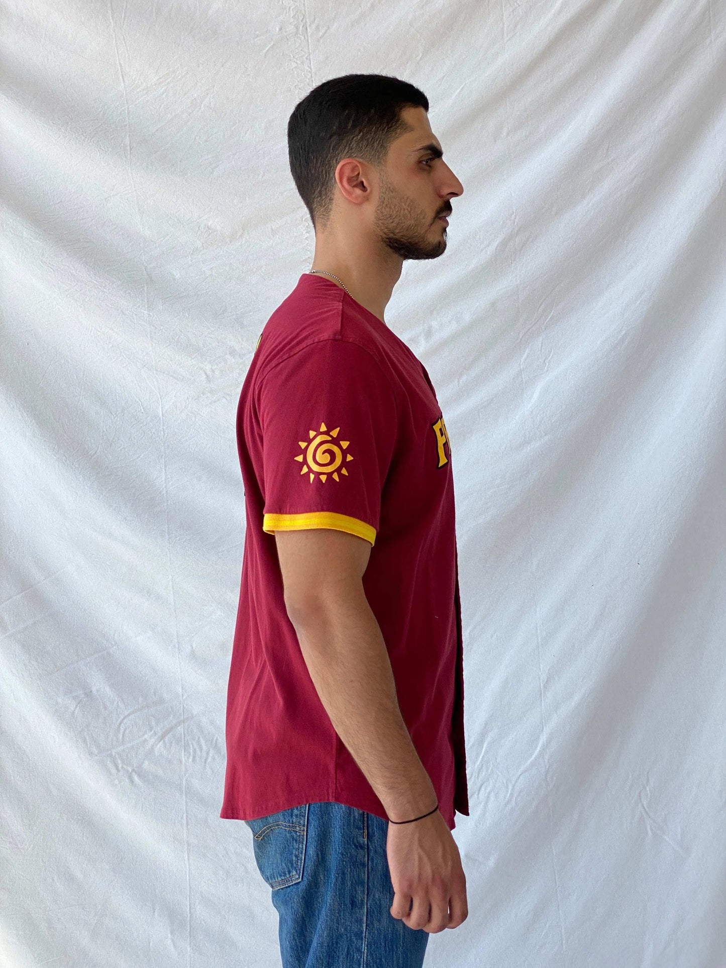 Disney The Lion King Pride Rock Mufasa Baseball Jersey - L - Balagan Vintage Half Sleeve Top 90s, Jersey, men top, Ramez, striped, striped shirt