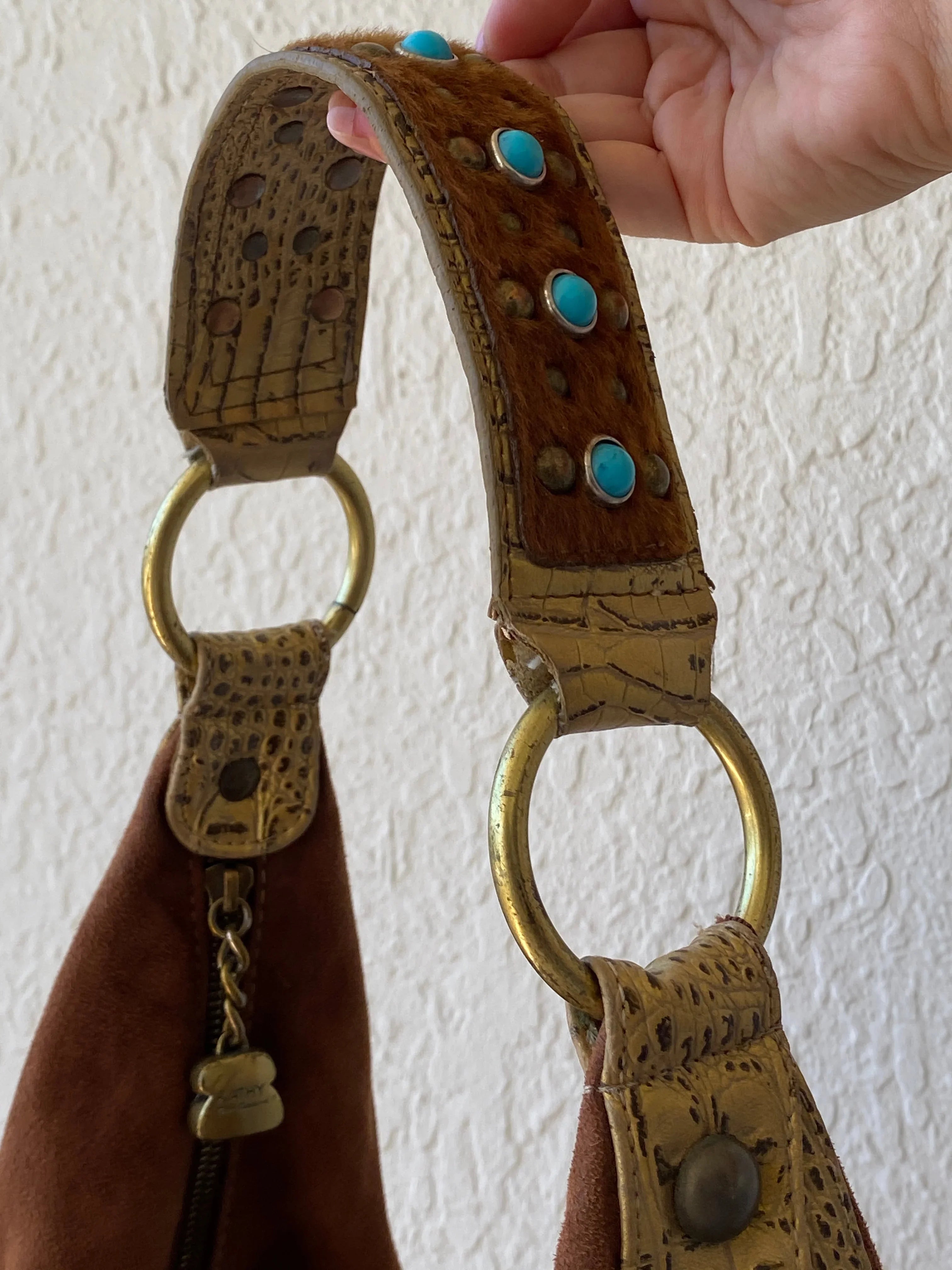 Gorgeous Kathy Van Zeeland Brown Vegan Suede Gold Faux Leather Trim Western Boho Shoulder Bag - Balagan Vintage Shoulder Bag 00s, 90s, bag, cowboy, NEW IN, shoulder bag, Y2K