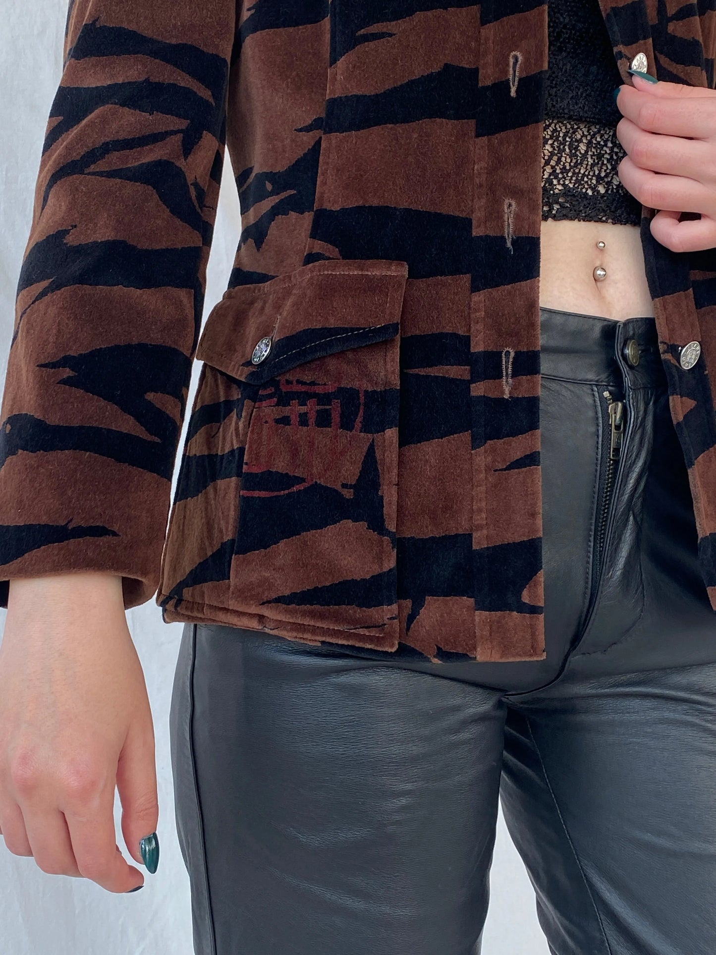 Gorgeous Vintage 90s KENZO JEANS Velvet Tiger Print Brown & Black Heavy Blazer - M - Balagan Vintage Blazer 00s, animal print, Ayah, blazer, Coats&Jackets, consignment, full sleeve blazer, Melika, vintage blazer, Women's Blazers
