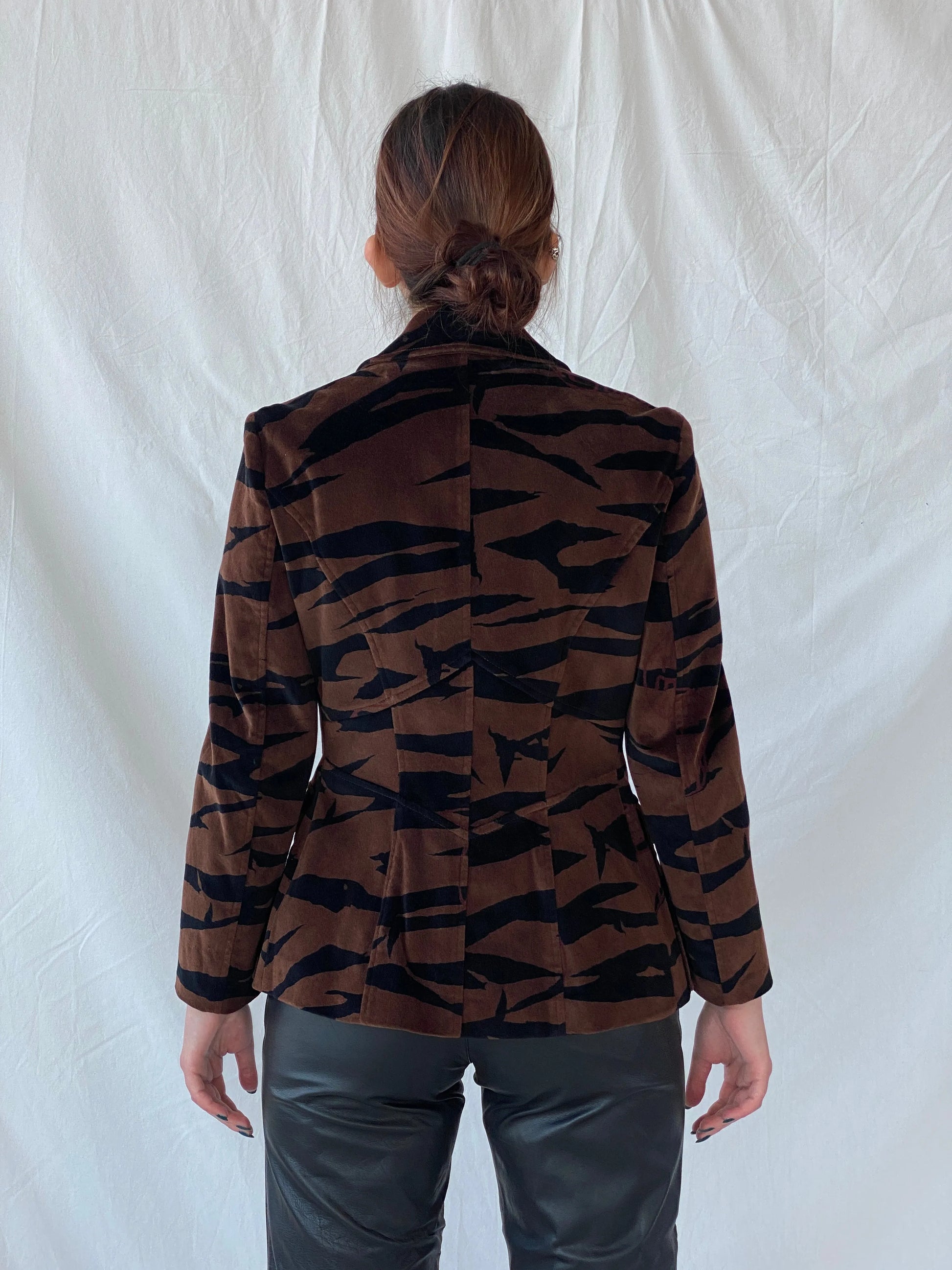 Gorgeous Vintage 90s KENZO JEANS Velvet Tiger Print Brown & Black Heavy Blazer - M - Balagan Vintage Blazer 00s, animal print, Ayah, blazer, Coats&Jackets, consignment, full sleeve blazer, Melika, vintage blazer, Women's Blazers