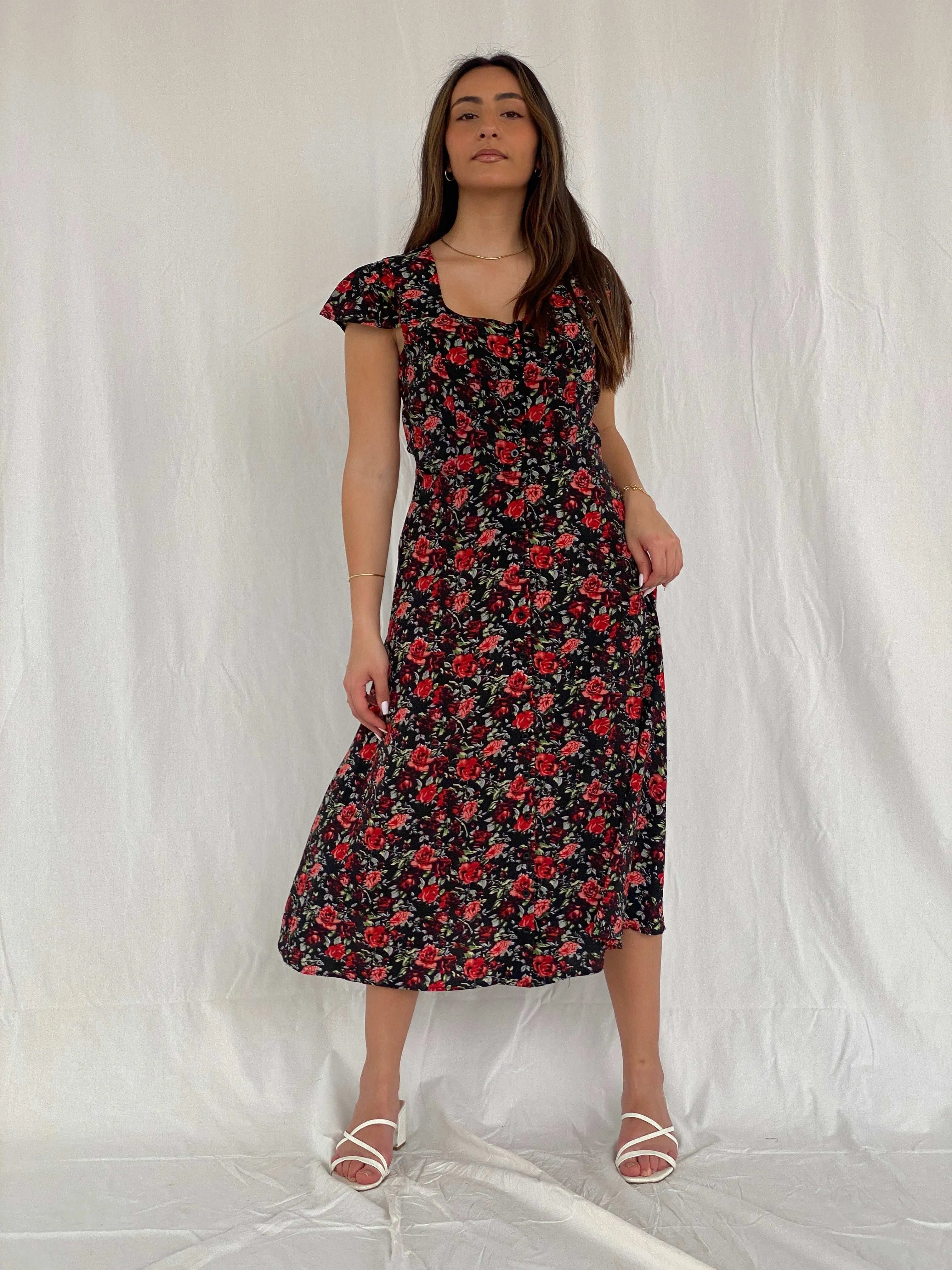 Gorgeous Vintage Floral Button Up Dress - Size M - Balagan Vintage Maxi Dress 00s, 00s dress, floral, floral dress, floral print, maxi dress, Rama