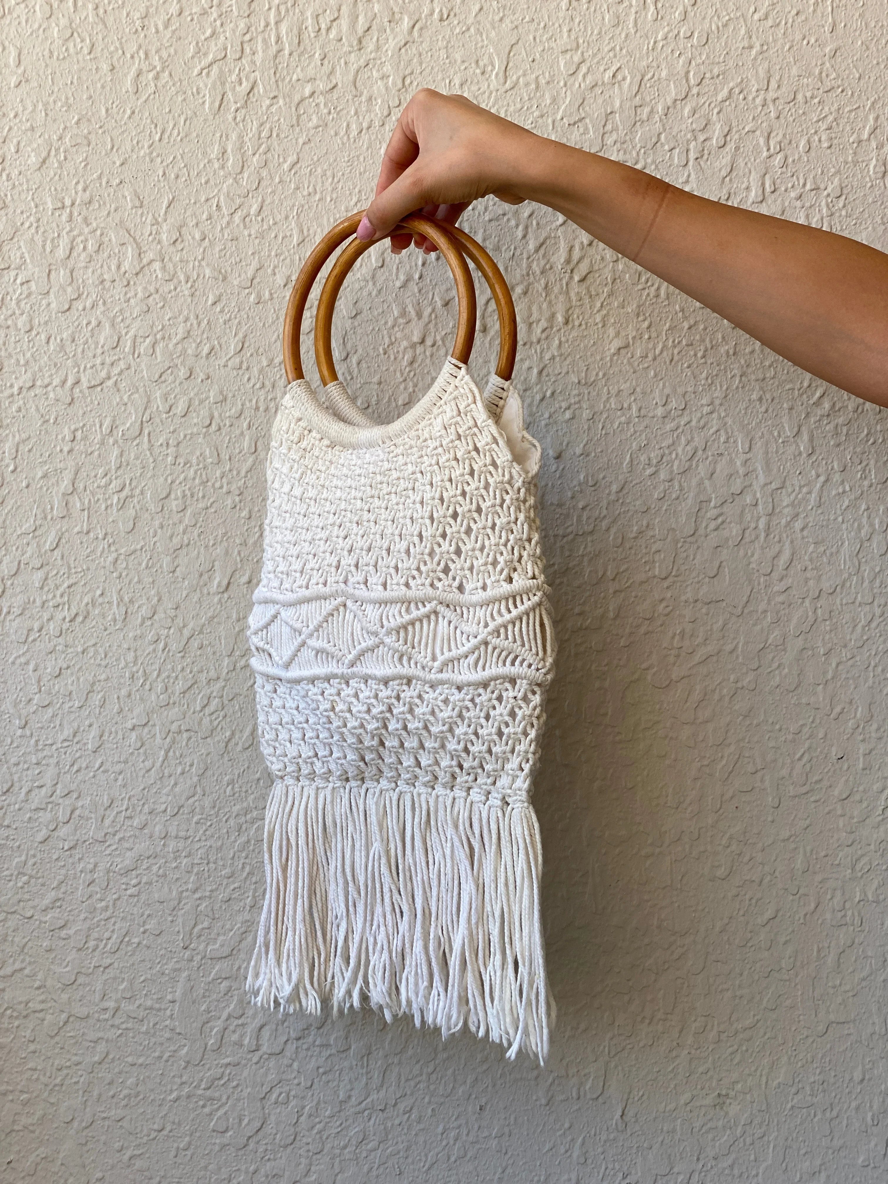 Gorgeous White Crochet Macrame Wooden Handle Beach Handbag - Balagan Vintage Handbags 00s, 90s, bag, NEW IN, shoulder bag, Y2K