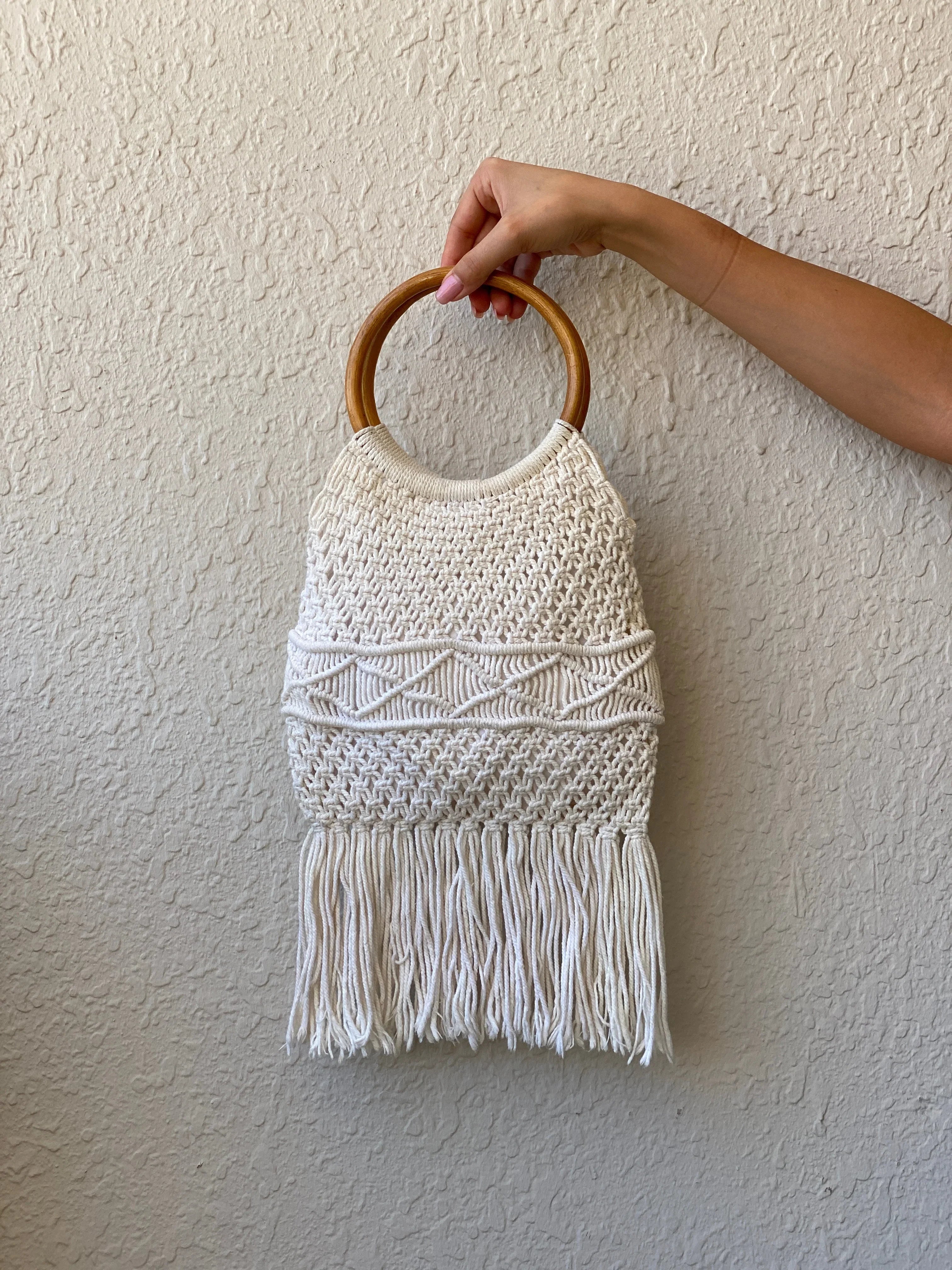 Gorgeous White Crochet Macrame Wooden Handle Beach Handbag - Balagan Vintage Handbags 00s, 90s, bag, NEW IN, shoulder bag, Y2K