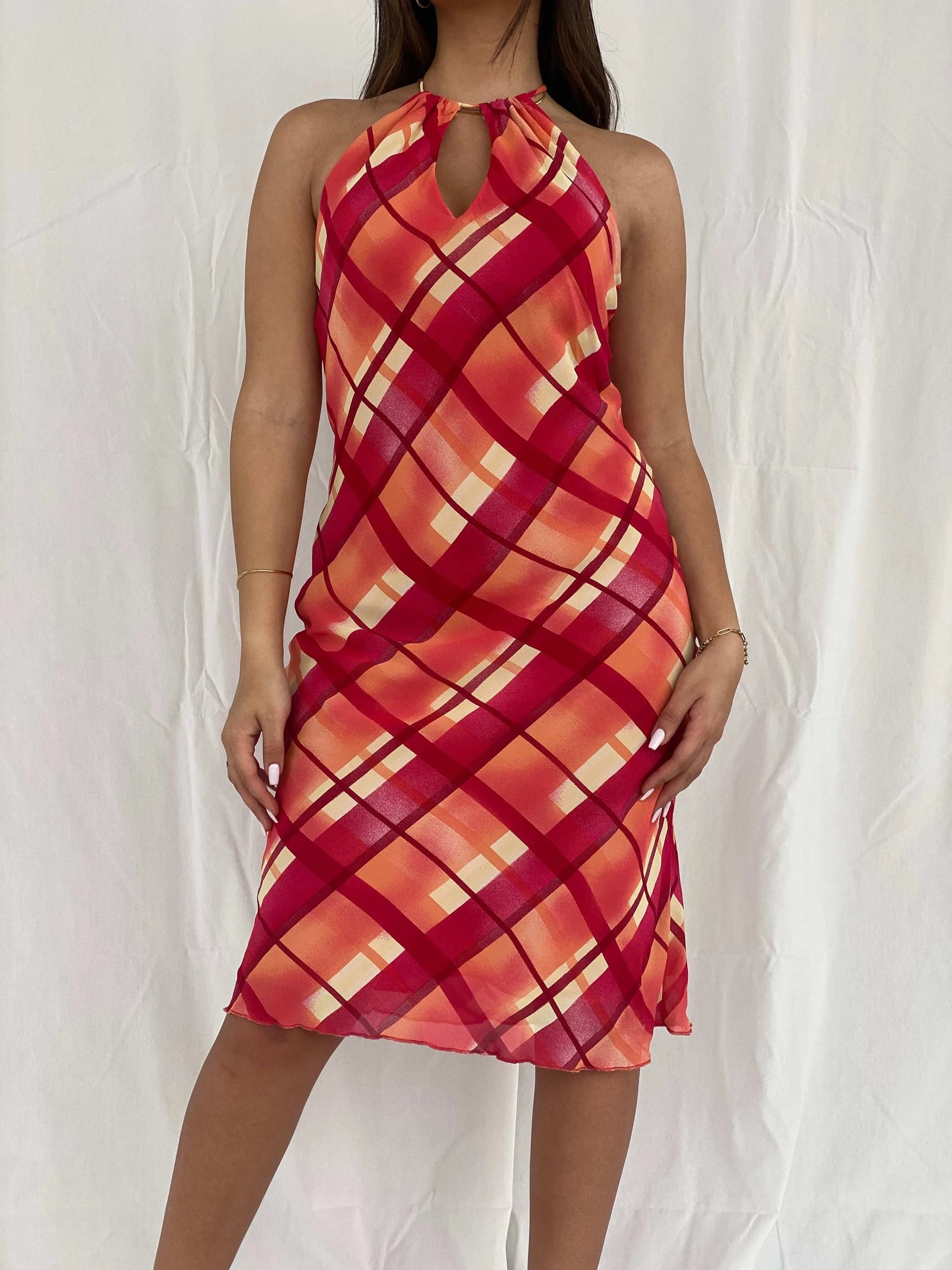 Gorgeous Y2K CELOP Orange Midi Halter Dress - Size M - Balagan Vintage Midi Dress 00s, 00s dress, Deals, midi dress, Rama
