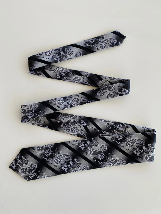 Handmade Pegasus Black & White Paisley Print Men’s Neck Tie - Balagan Vintage Ties printed ties, tie, vintage, vintage ties