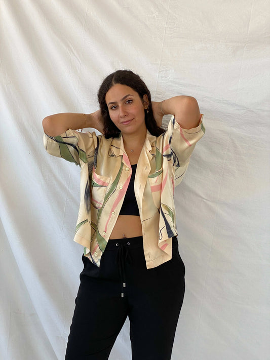 Handmade Vintage Abstract Print Oversized Button Shirt - XL - Balagan Vintage Half Sleeve Shirt 00s, 90s, Deals, Dina, half sleeve shirt, oversized, oversized shirt, print, printed shirt