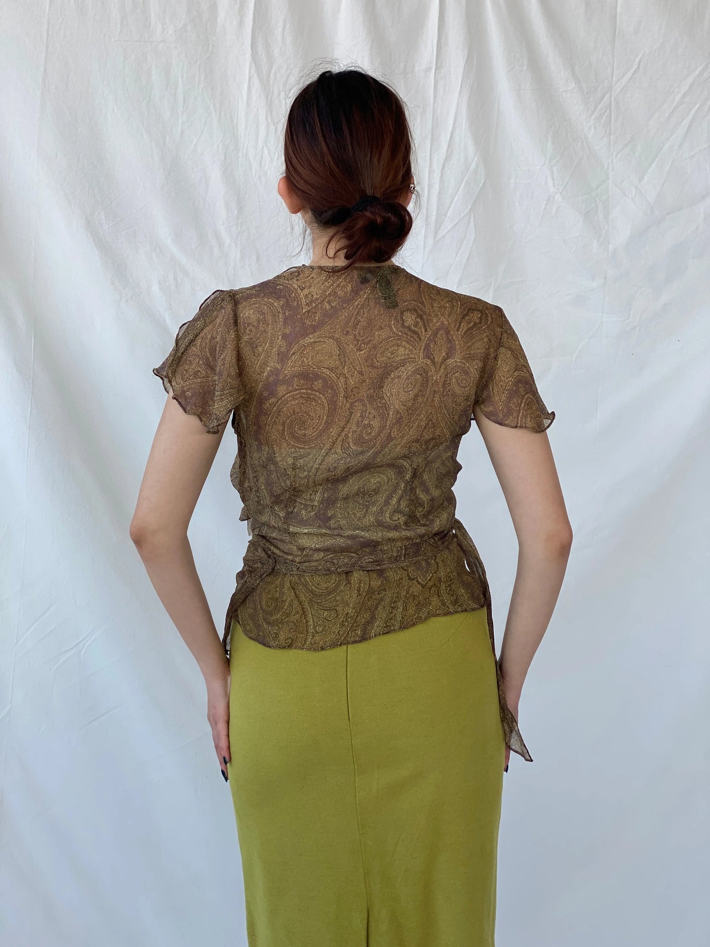 Lauren By Ralph Lauren Brown Paisley Ruffle-Trim Wrap Blouse - L - Balagan Vintage Sleeveless Top 00s, 90s, Ayah, consignment, Melika, ralph lauren, sleeveless top