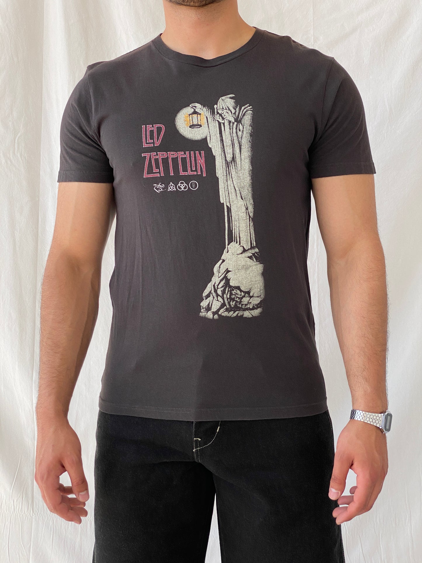Led Zeppelin Zoso The Hermit by Cotton On Band T-shirt - M - Balagan Vintage Half Sleeve Top 90s, men top, Ramez, summer