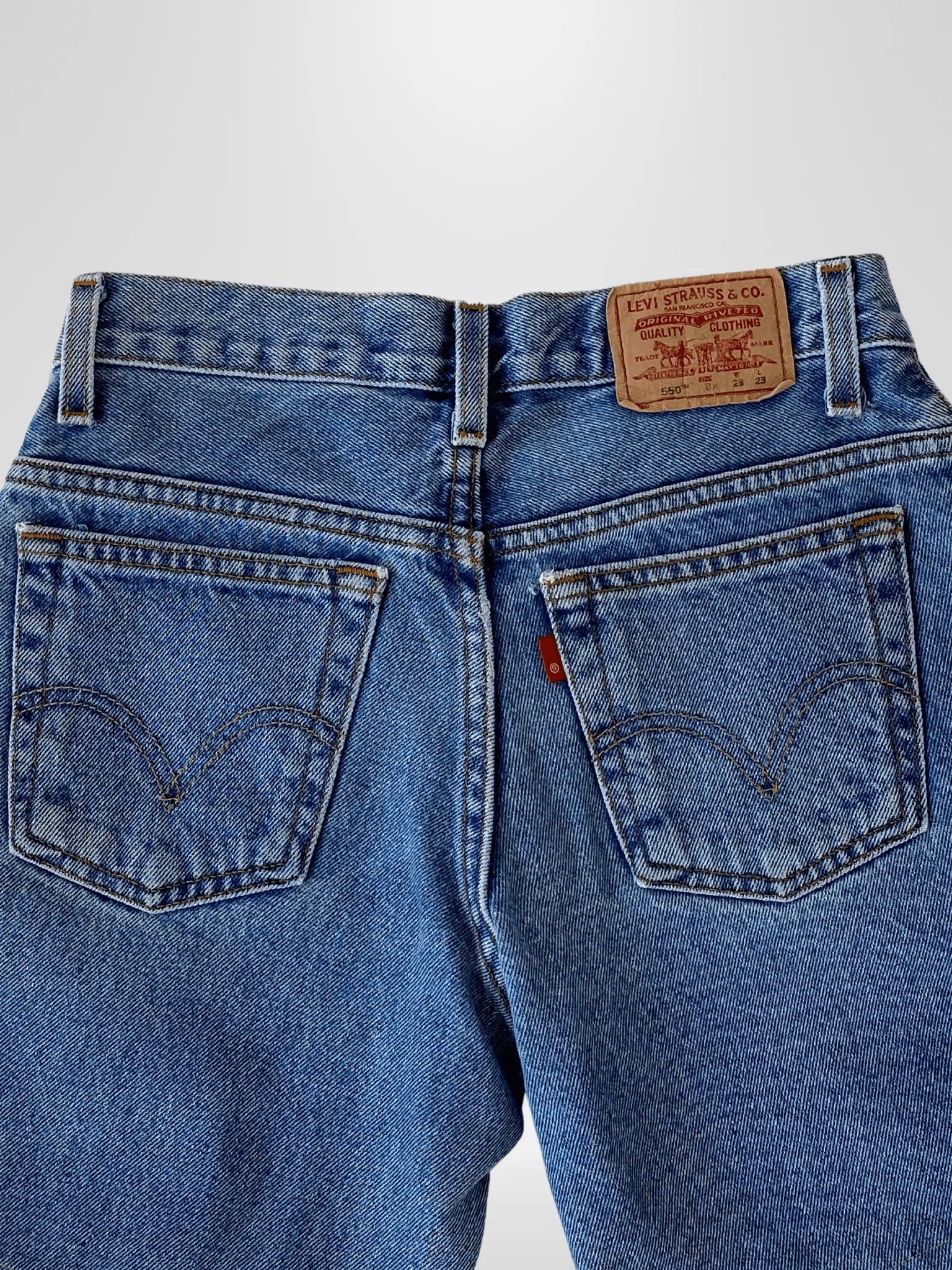 Levi’s 550 Relaxed Fit Jorts - W28 - Balagan Vintage Shorts 00s, denim, jeans, levis, shorts