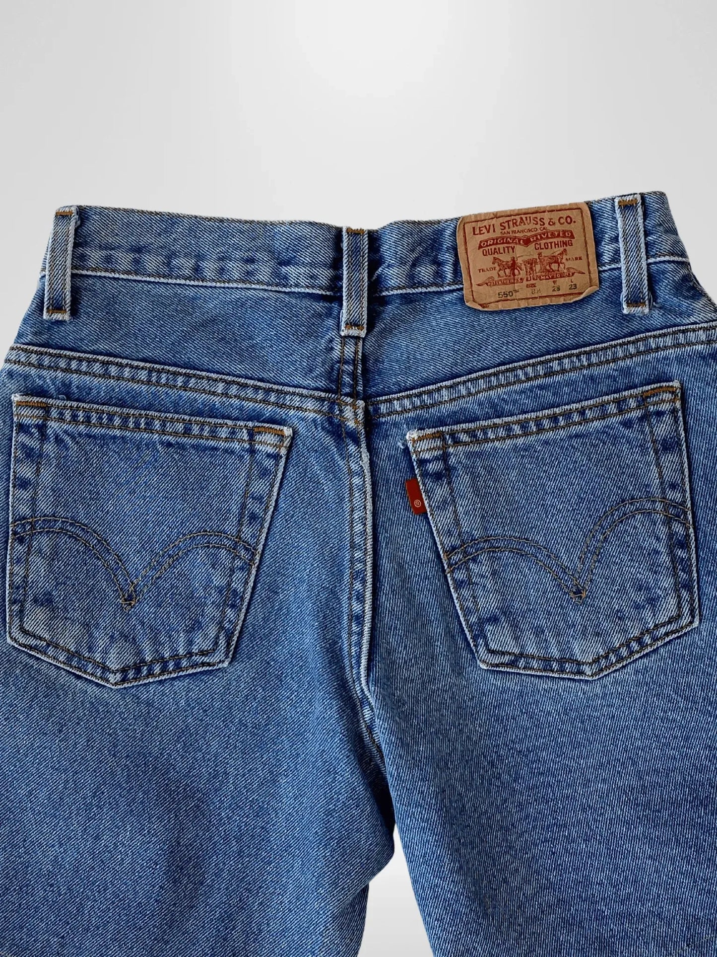 Levi’s 550 Relaxed Fit Jorts - W28 - Balagan Vintage Shorts 00s, denim, jeans, levis, shorts