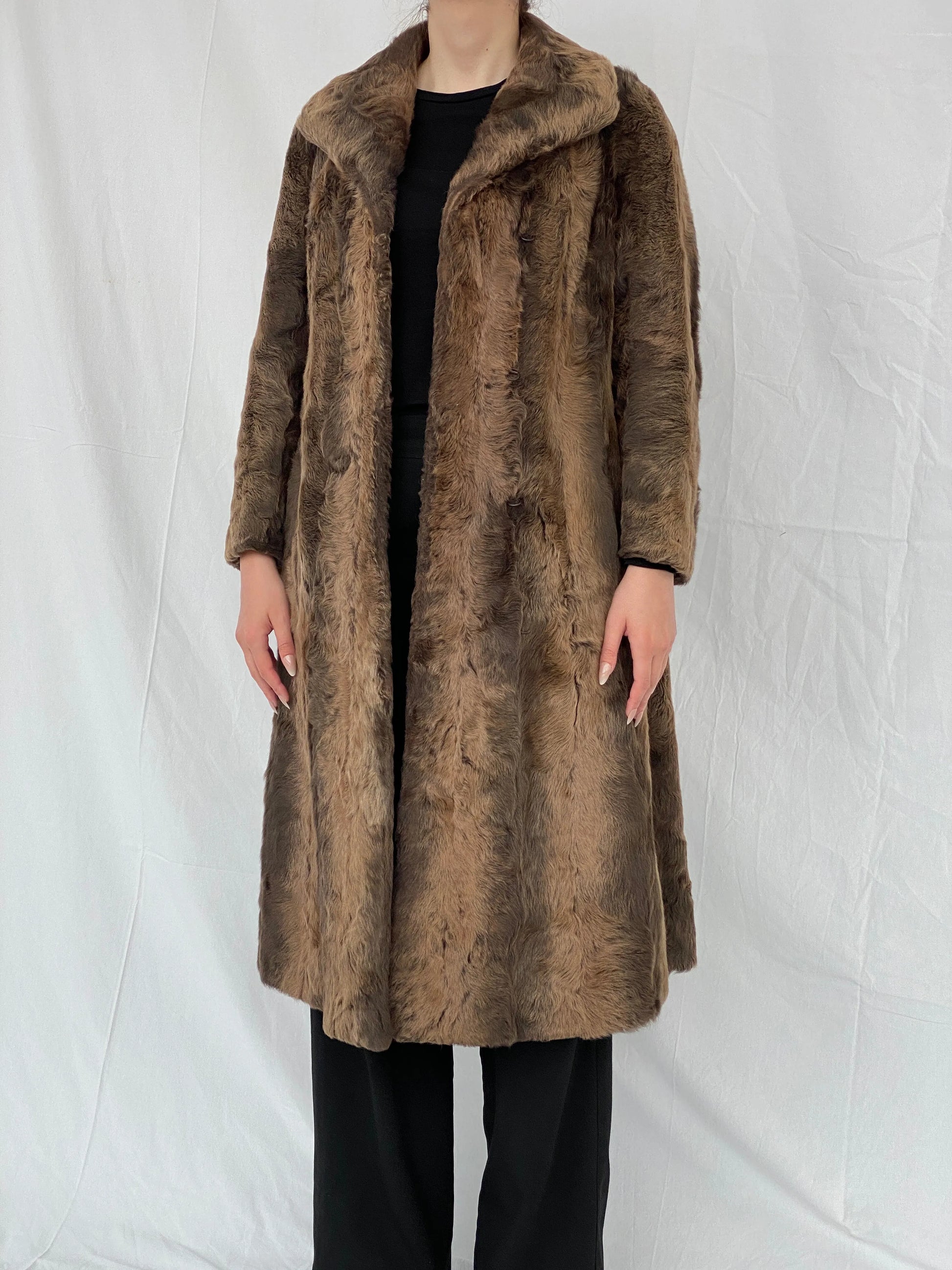 Luxurious Vintage Blankenburg Frankenthal/Pfalz Real Fur Coat - M - Balagan Vintage Coat Ayah, coat, Coats&Jackets, Deals, fur jacket, rare find, rare vintage, vintage coat, winter, Women's Coats