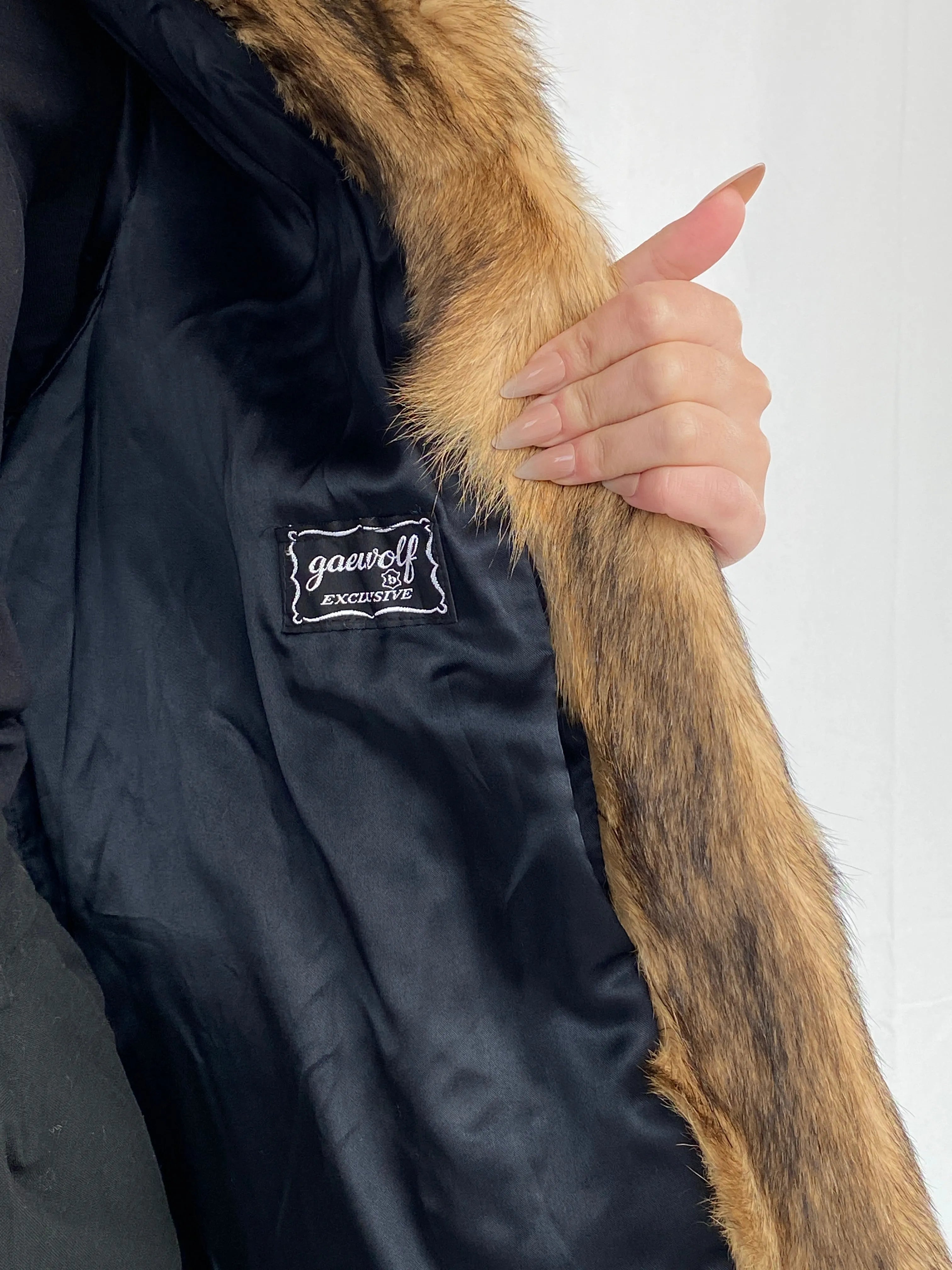 Luxurious Vintage Gaewolf Exclusive Real Fur Heavy Hooded Jacket - M - Balagan Vintage Coat 00s, Ayah, coat, Coats&Jackets, Deals, fur jacket, rare find, rare vintage, silk, vintage coat, winter