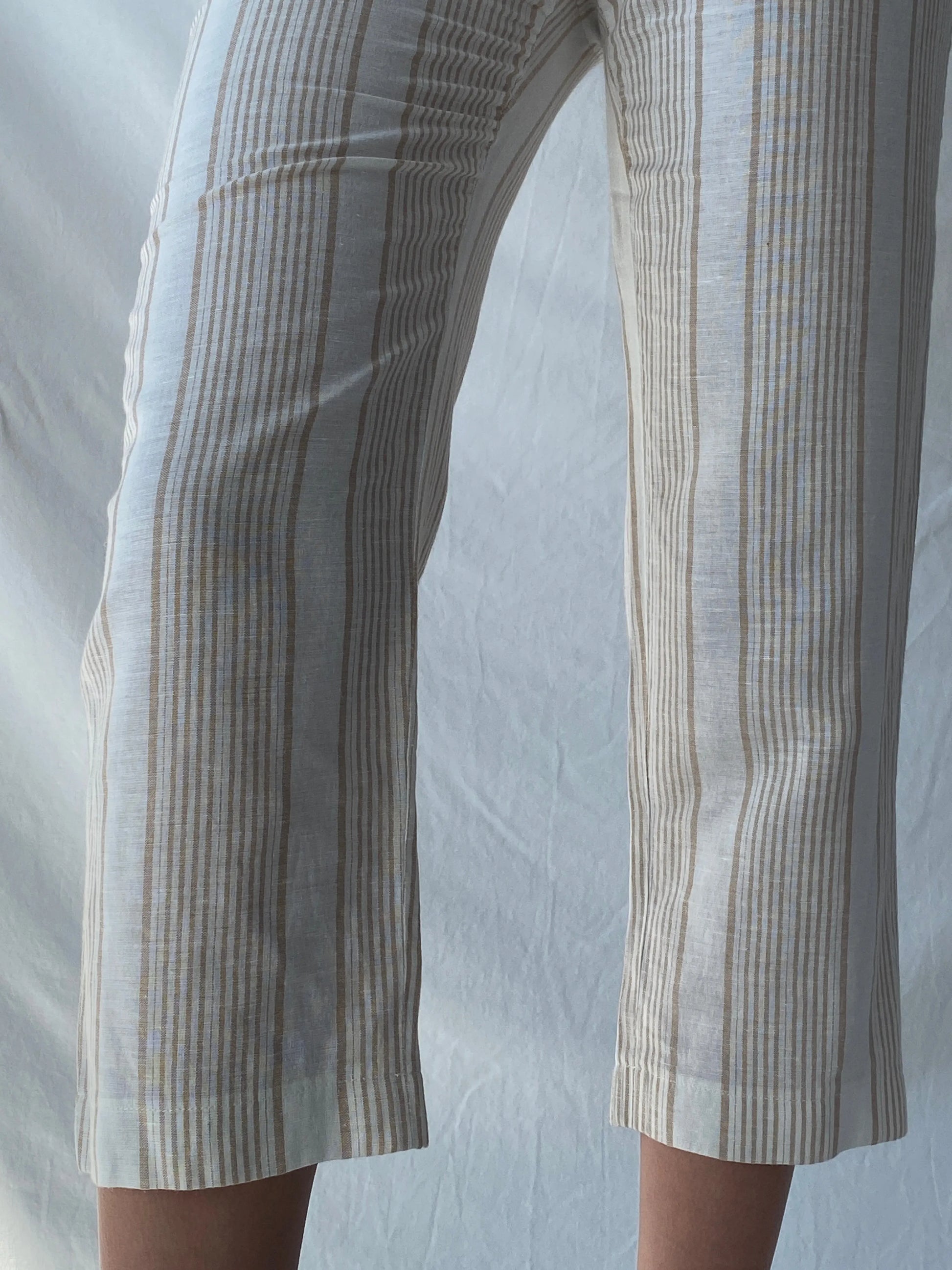 Marc Cain Striped White and Beige Linen Mix Summer Capris Pants - S - Balagan Vintage Pants 00s, consignment, Melika, Syntia
