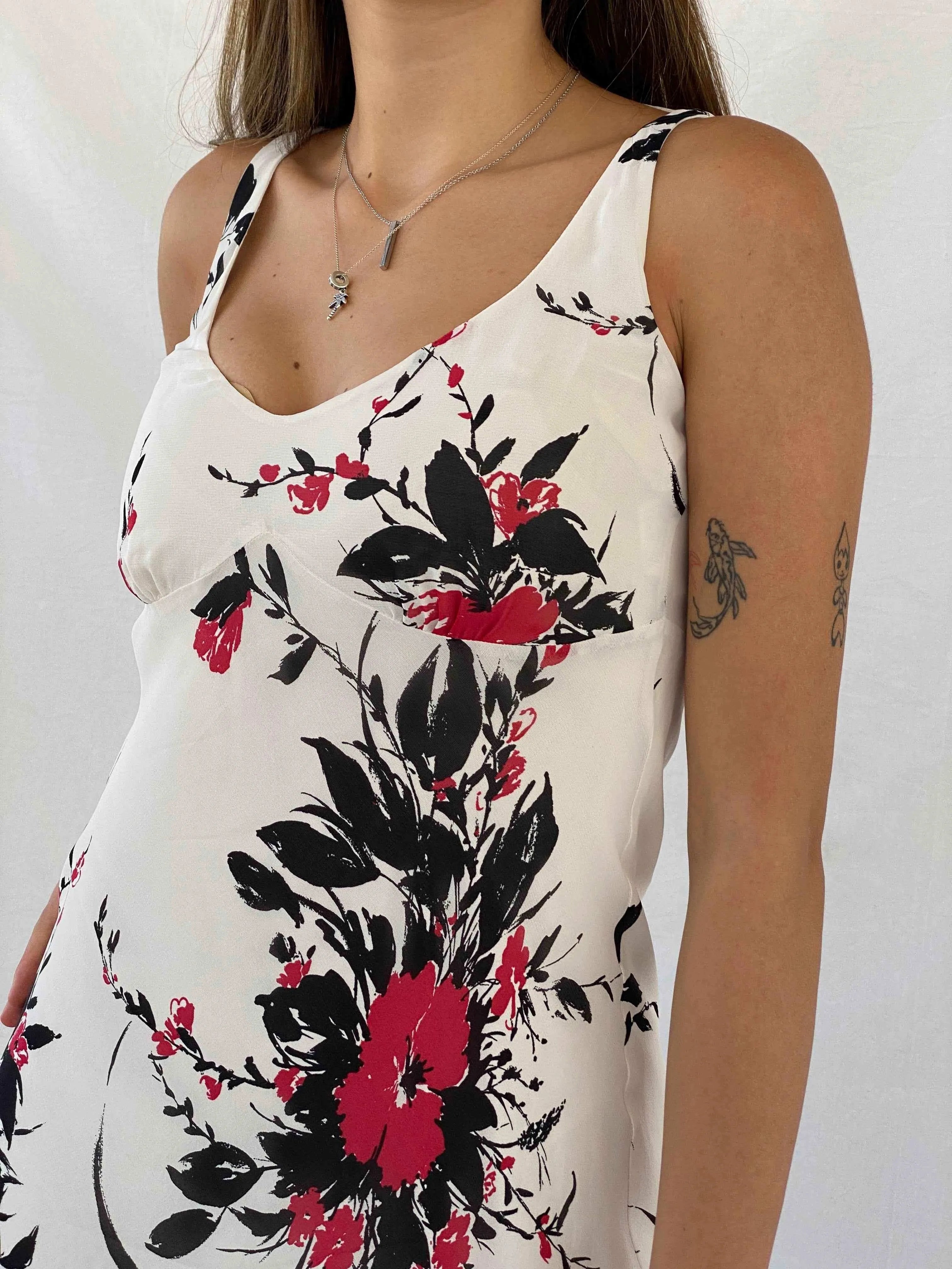 Marks & Spencer Floral Midi Dress - Balagan Vintage Midi Dress 00s, 90s, dress, floral dress, Mira, Wedding Guest