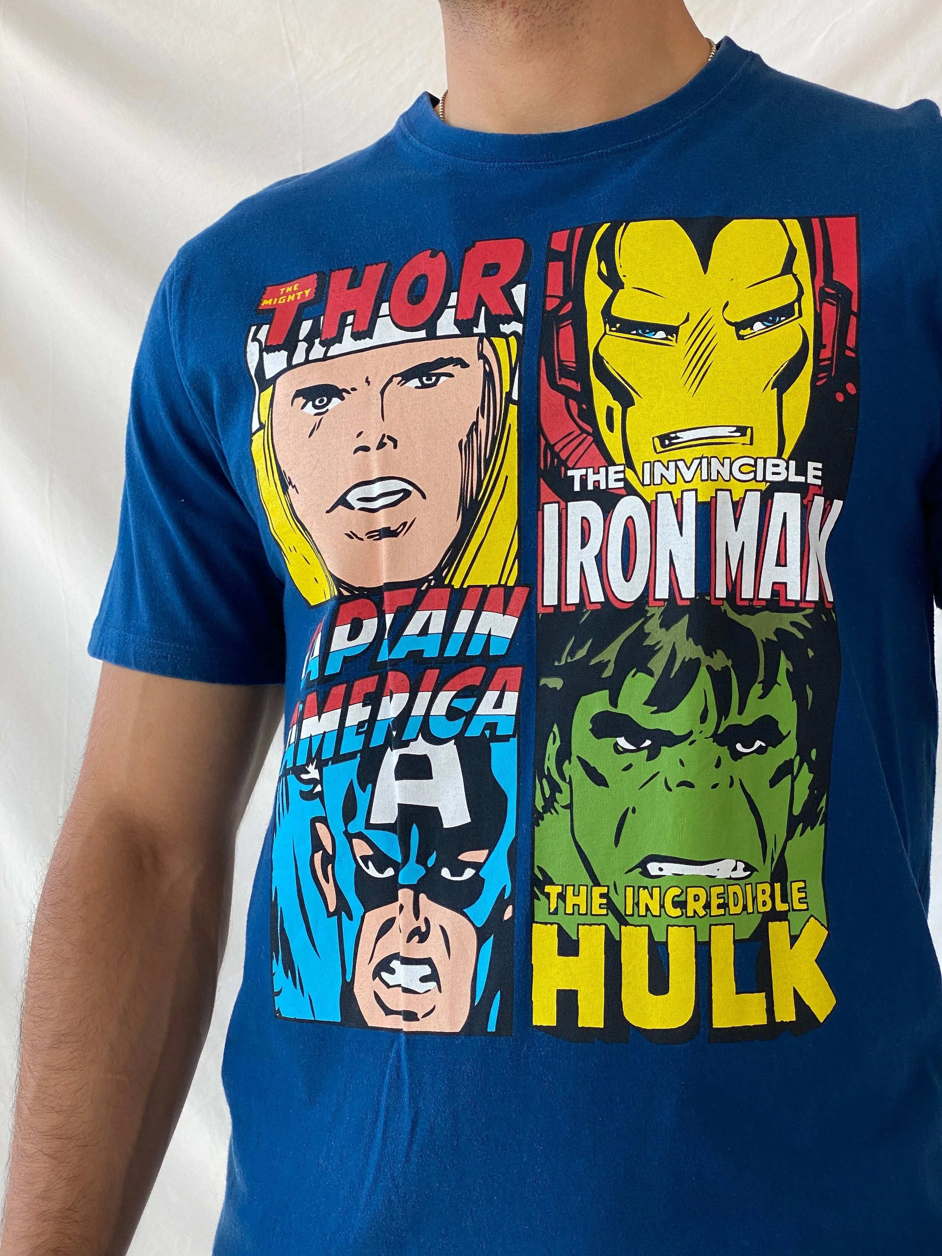 Marvel Comics Avengers Cotton Men’s T-Shirt - M - Balagan Vintage Half Sleeve Top 90s, graphic, graphic top, men top, Ramez