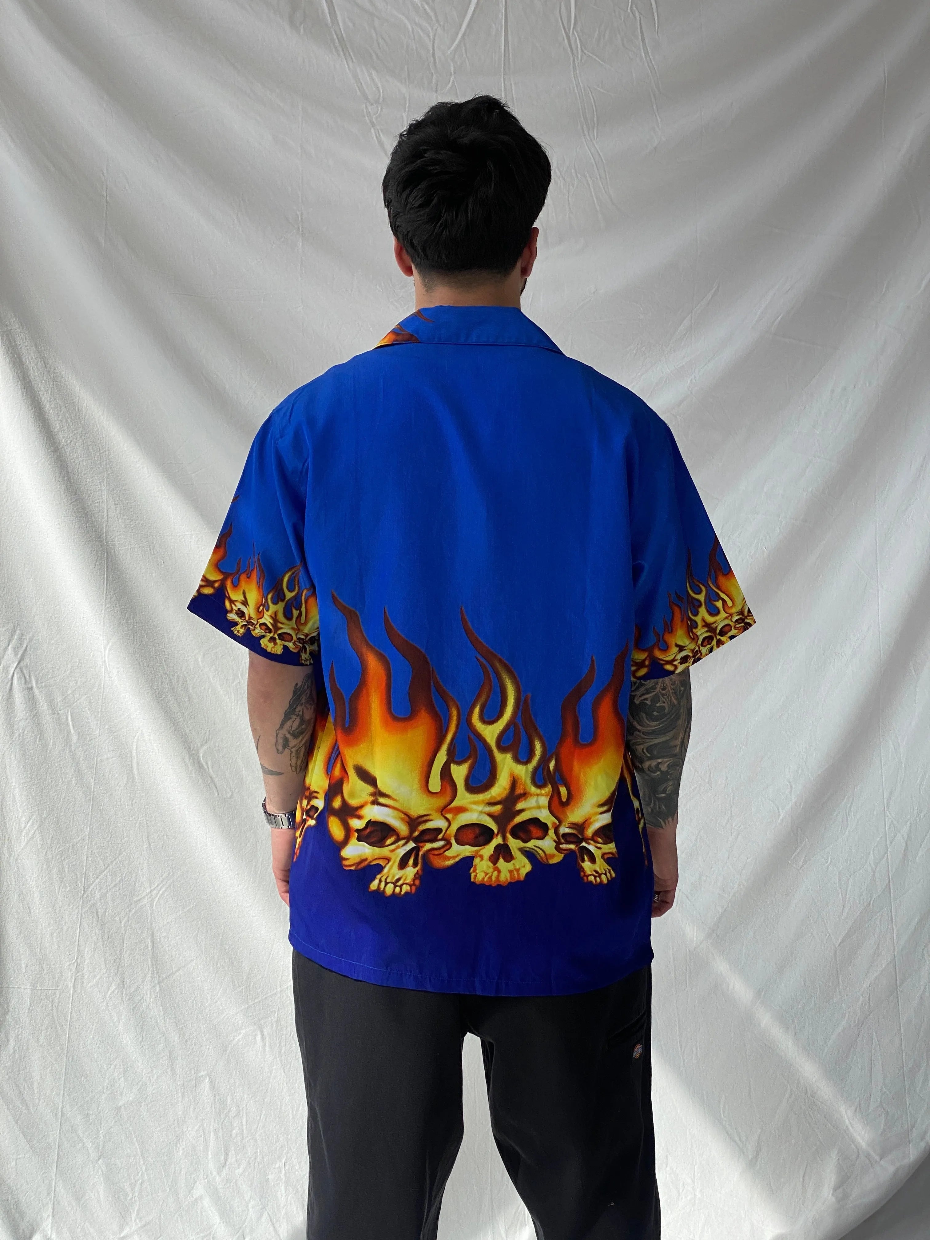 Men’s Flamed Skull Blue Short Sleeve Button Up Shirt - L - Balagan Vintage Half Sleeve Top 90s, consignment, Hamza, men top, striped, striped shirt, winter