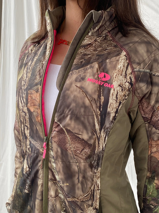 Mossy Oak Women’s Hunting Puffer Jacket with Pink Lining - S - Balagan Vintage Puffer Jacket Christine, Coats&Jackets, consignment, Melika, puffer jacket, winter, Women's Windbreaker Jackets