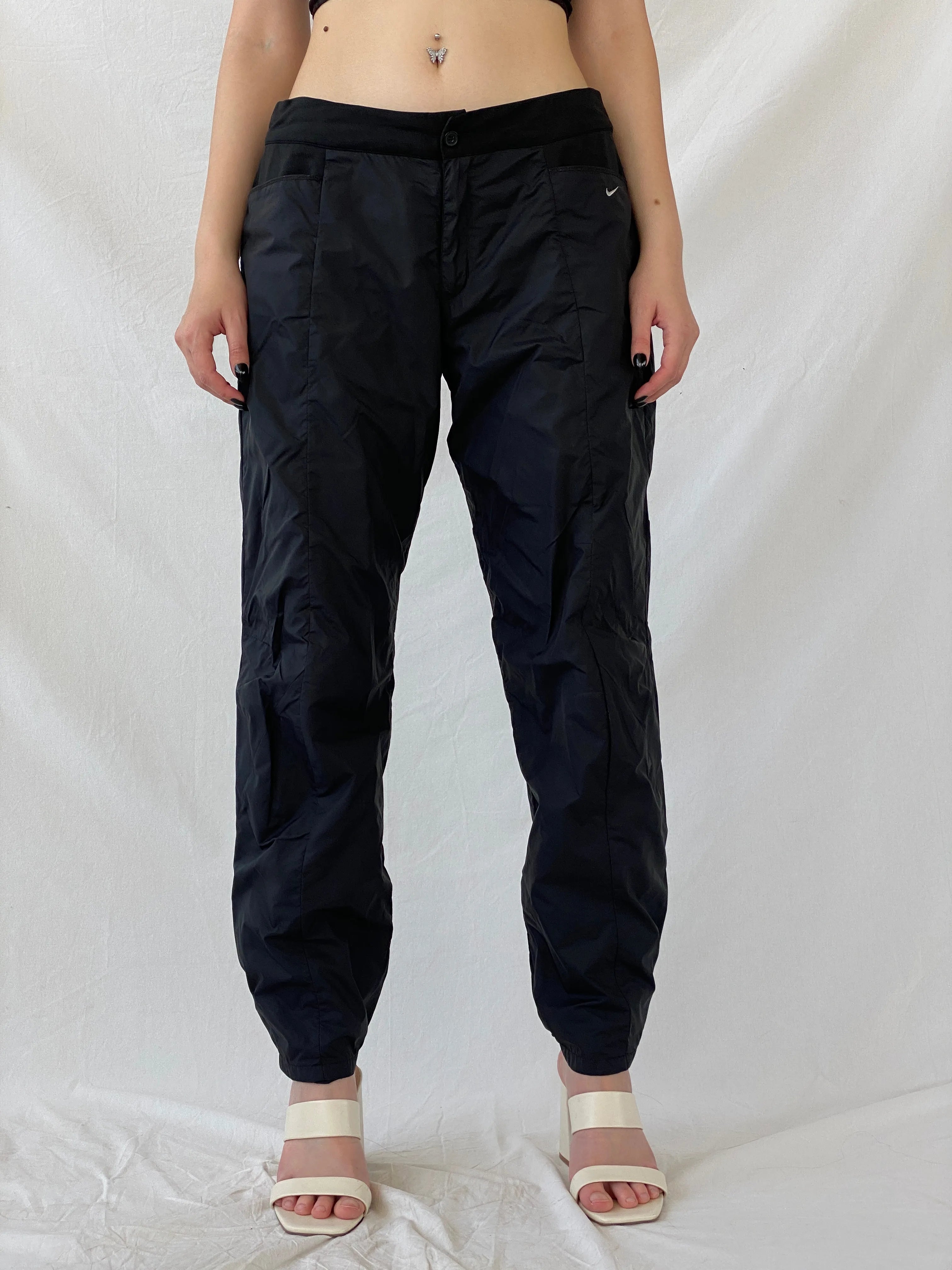 Nike Black Windbreaker Sportswear Women’s Track Pants - 2XL - Balagan Vintage Track Pants 80s, 90s, Ayah, consignment, Danadabbas, NEW IN, vintage pants, windbreaker